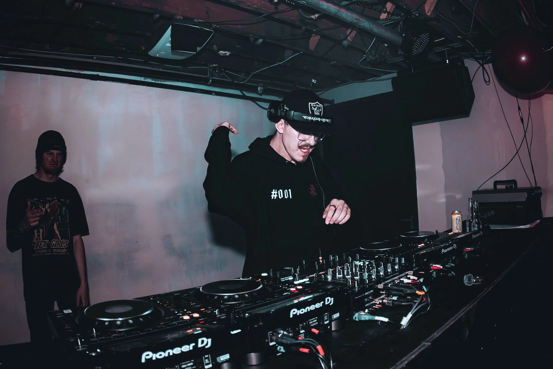STEEZUS CHRXST-MAD DUBZ-042525-ara.medium_-45.jpg