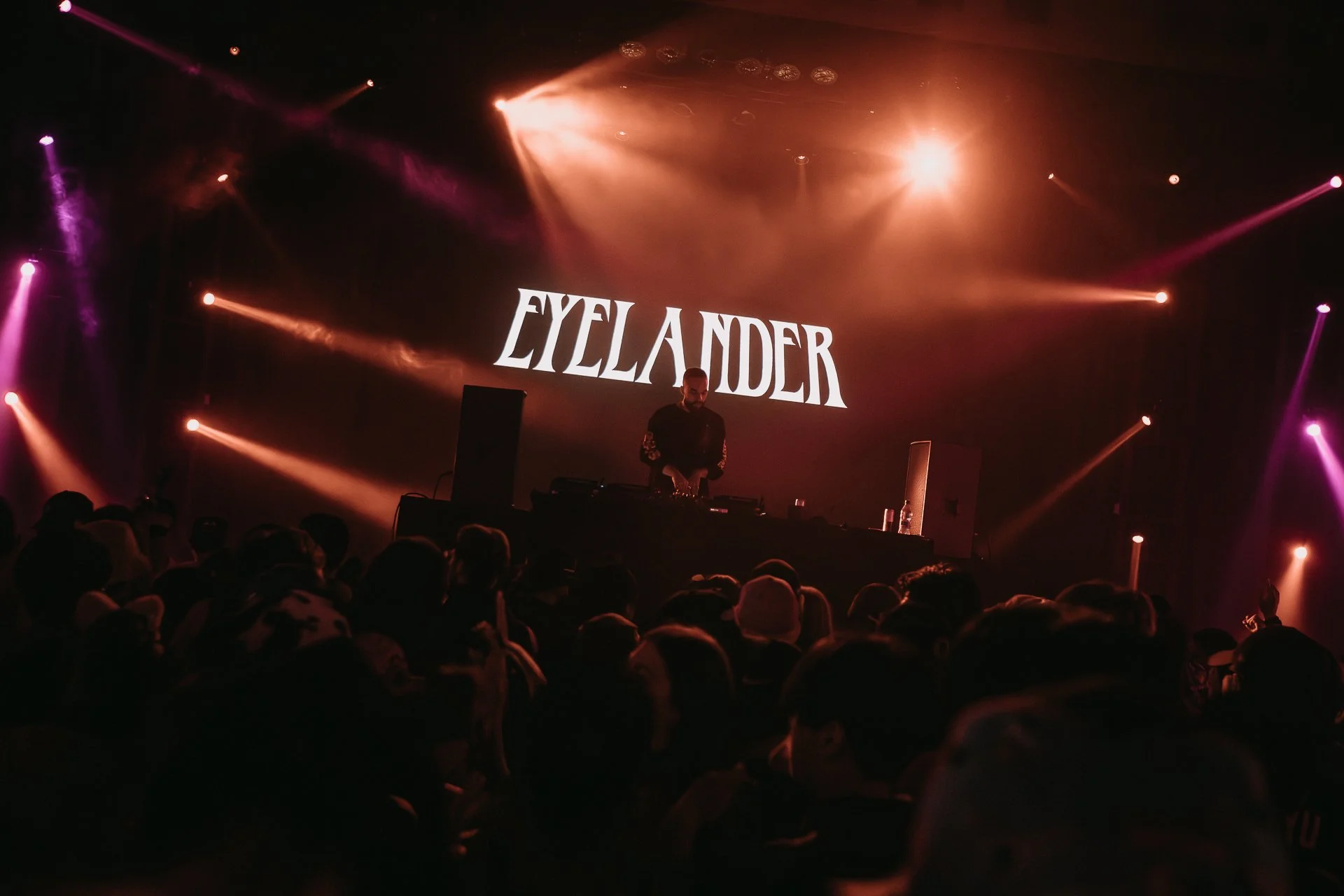 EYELANDER-Virtual Riot-2025-09-06-ara.medium_-1.jpg