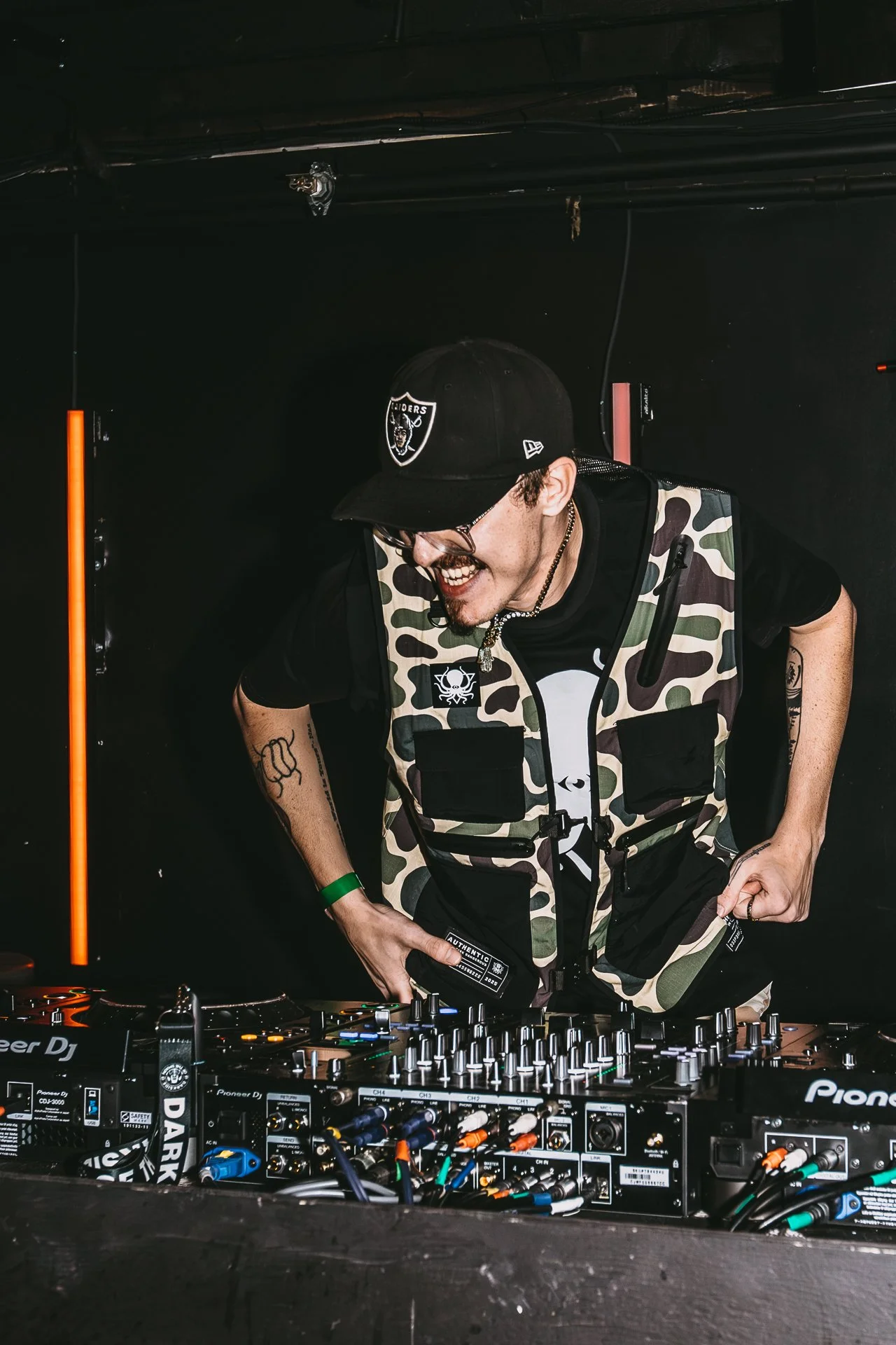 STEEZUS CHRXST-SQUISHI-ARA.MEDIUM_-5.jpg