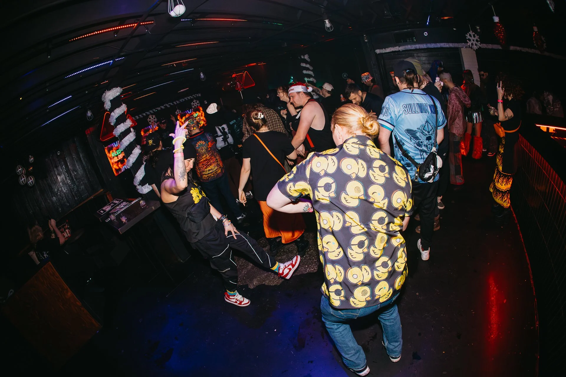 HOT HEAT BEATS-SHATTER THE HALLS 25-ARA.MEDIUM_-12.jpg