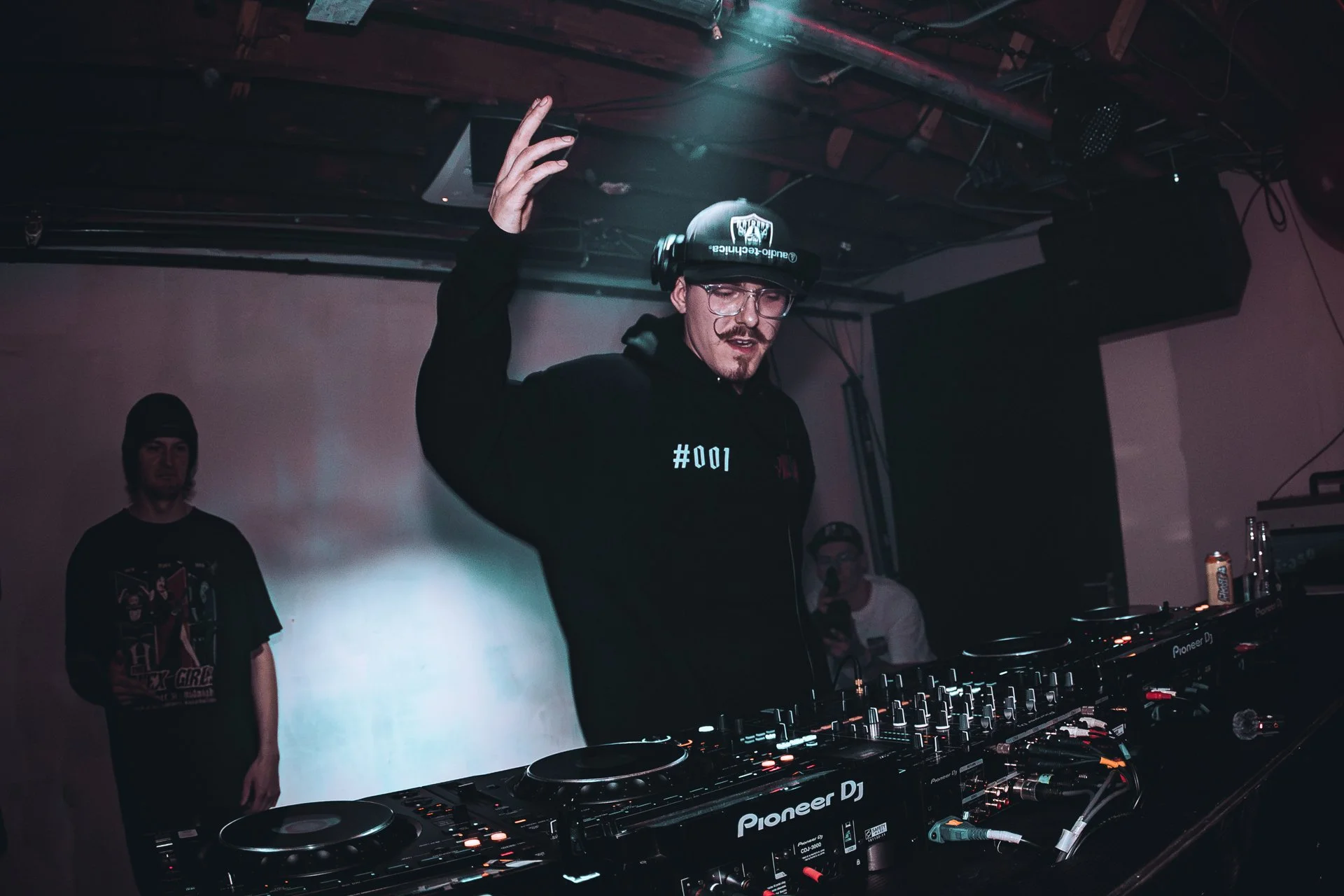 STEEZUS CHRXST-MAD DUBZ-042525-ara.medium_-44.jpg