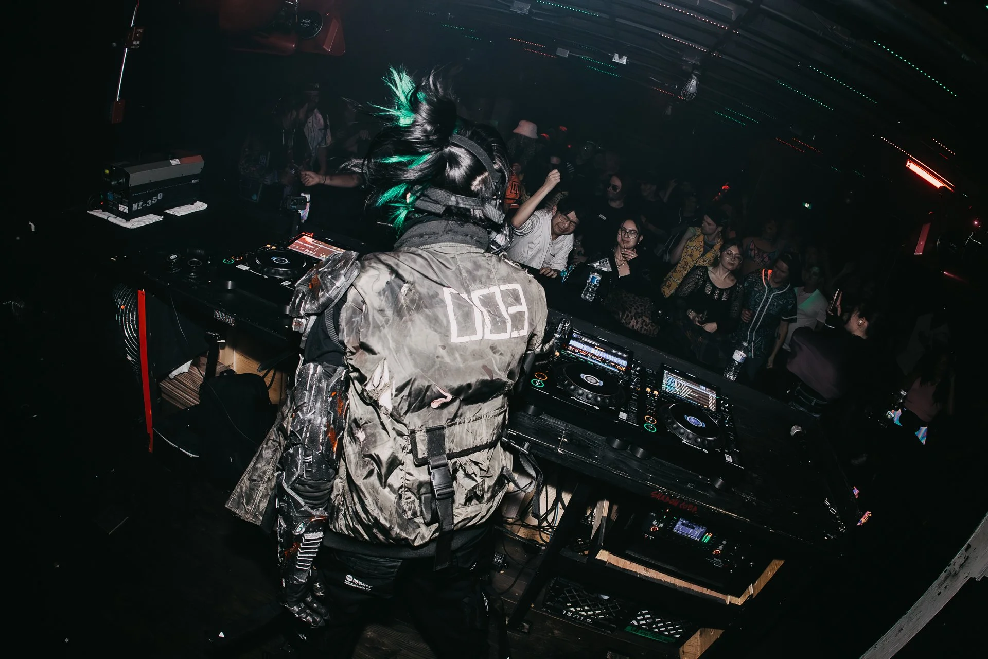 SHATTERTHEFALL-JESSICA AUDIFFRED-ARA.MEDIUM_-15.jpg