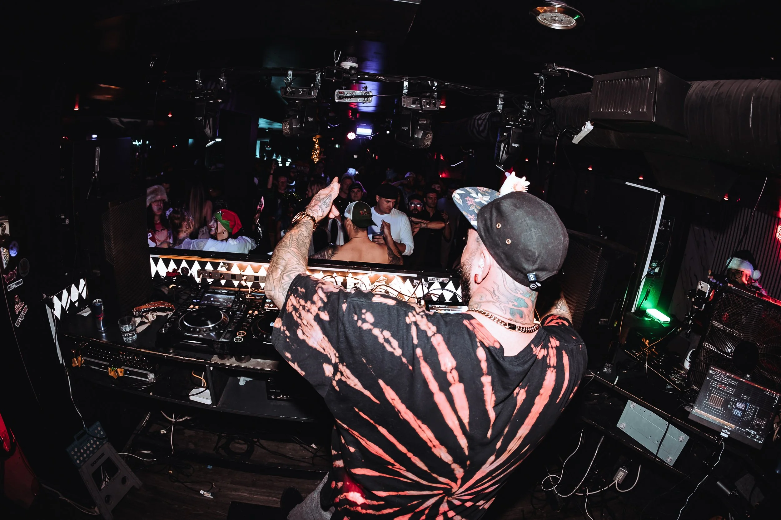 OMNISONIC-DEC 20 2025-IG-ARA.MEDIUM_-28.jpg