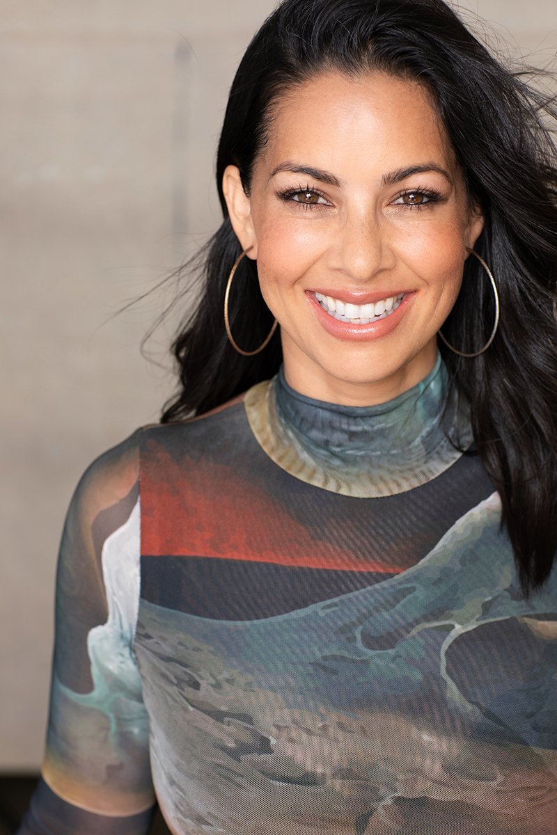 Marta Mendez Cross Headshot Dana 4.jpg