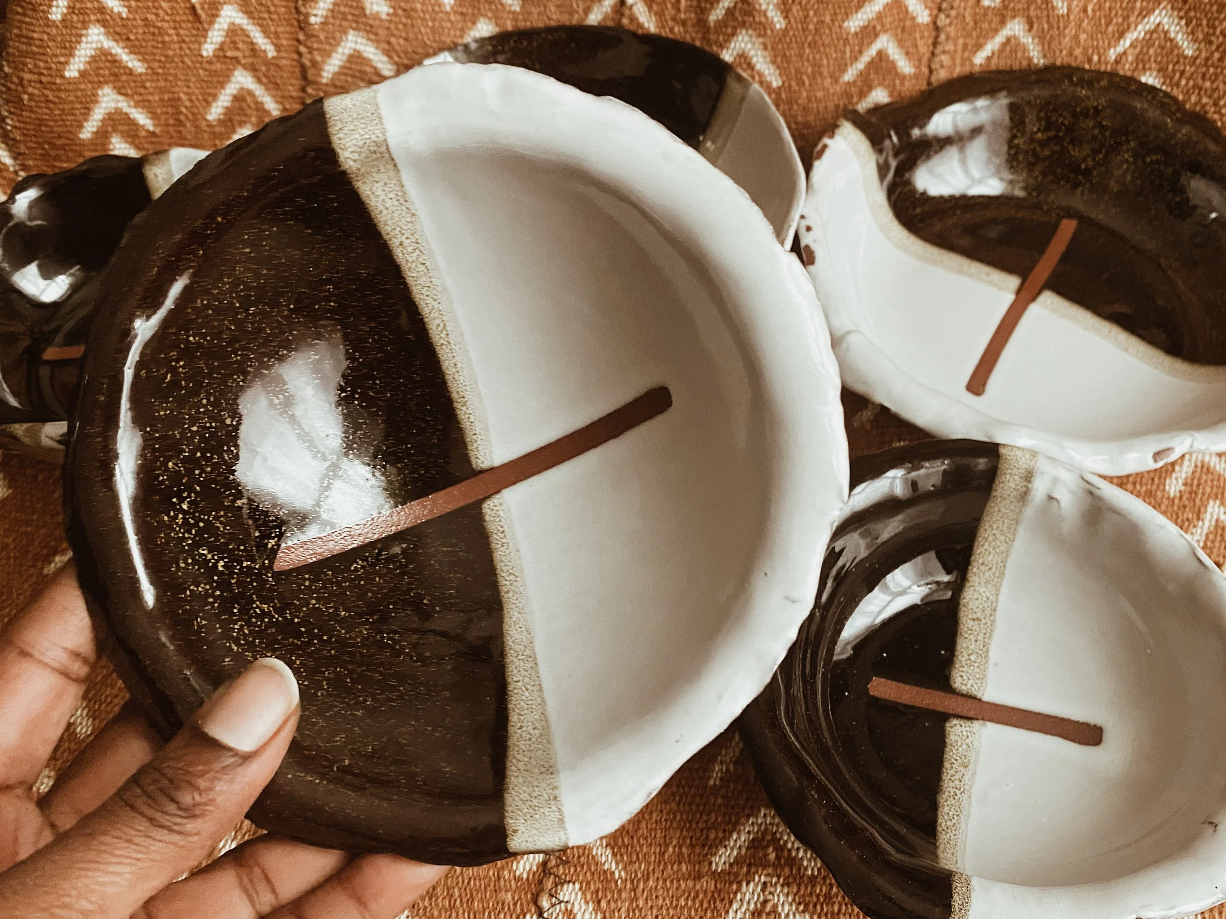 Cheerios | Day & Night Striped Dishes