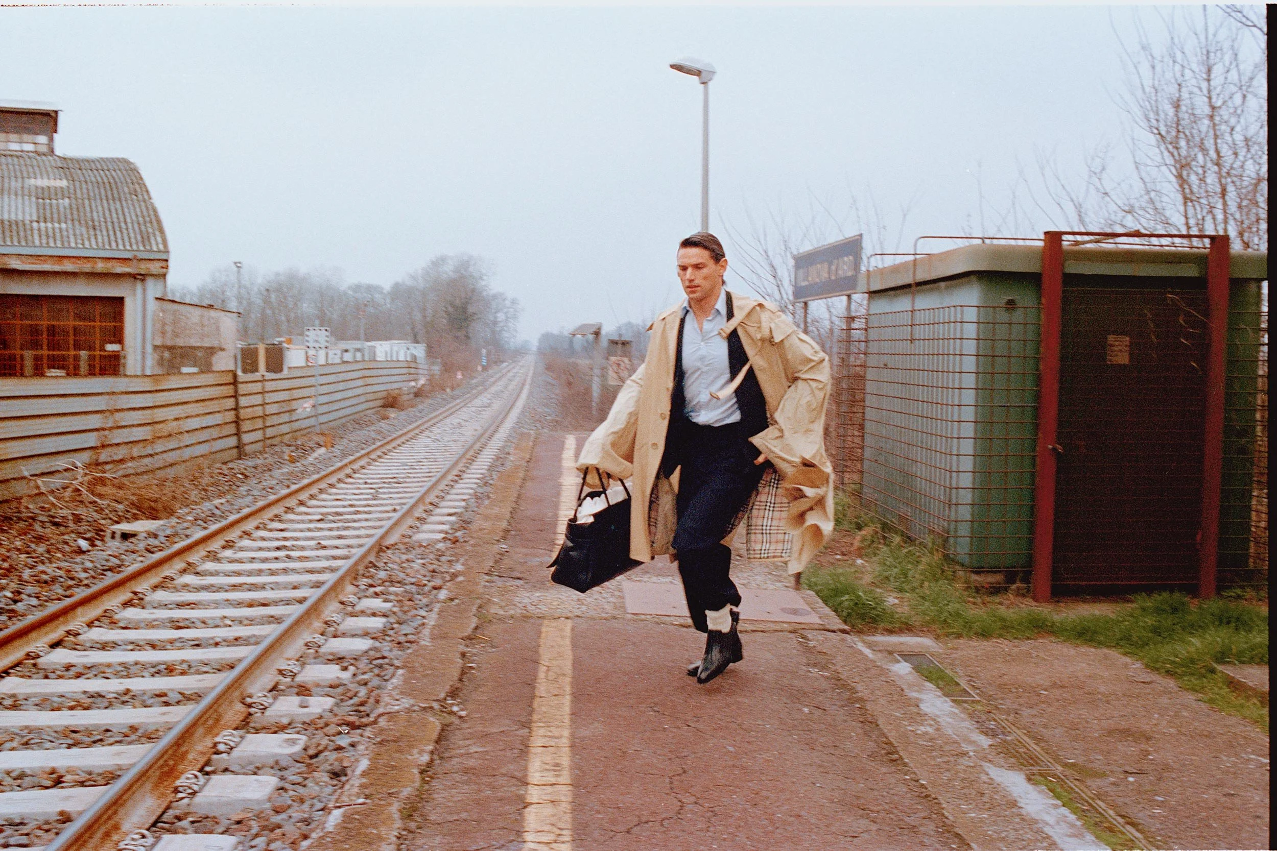 01_Cero-SmallTownBoy_11.jpg