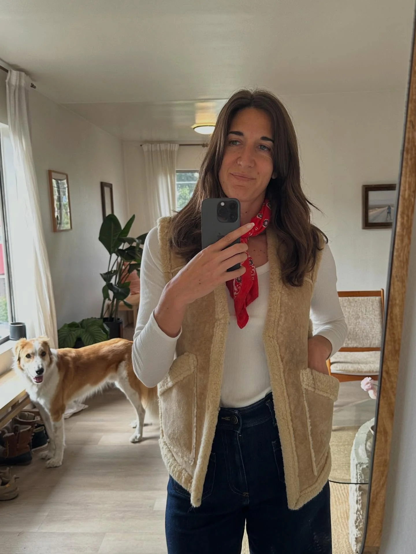 The closer you get to learning your current spiritual lesson, the more you will find that message everywhere you look.

The Universe is communicating to you through the conversation you overhears at the coffee shop, the song on the radio, and even th