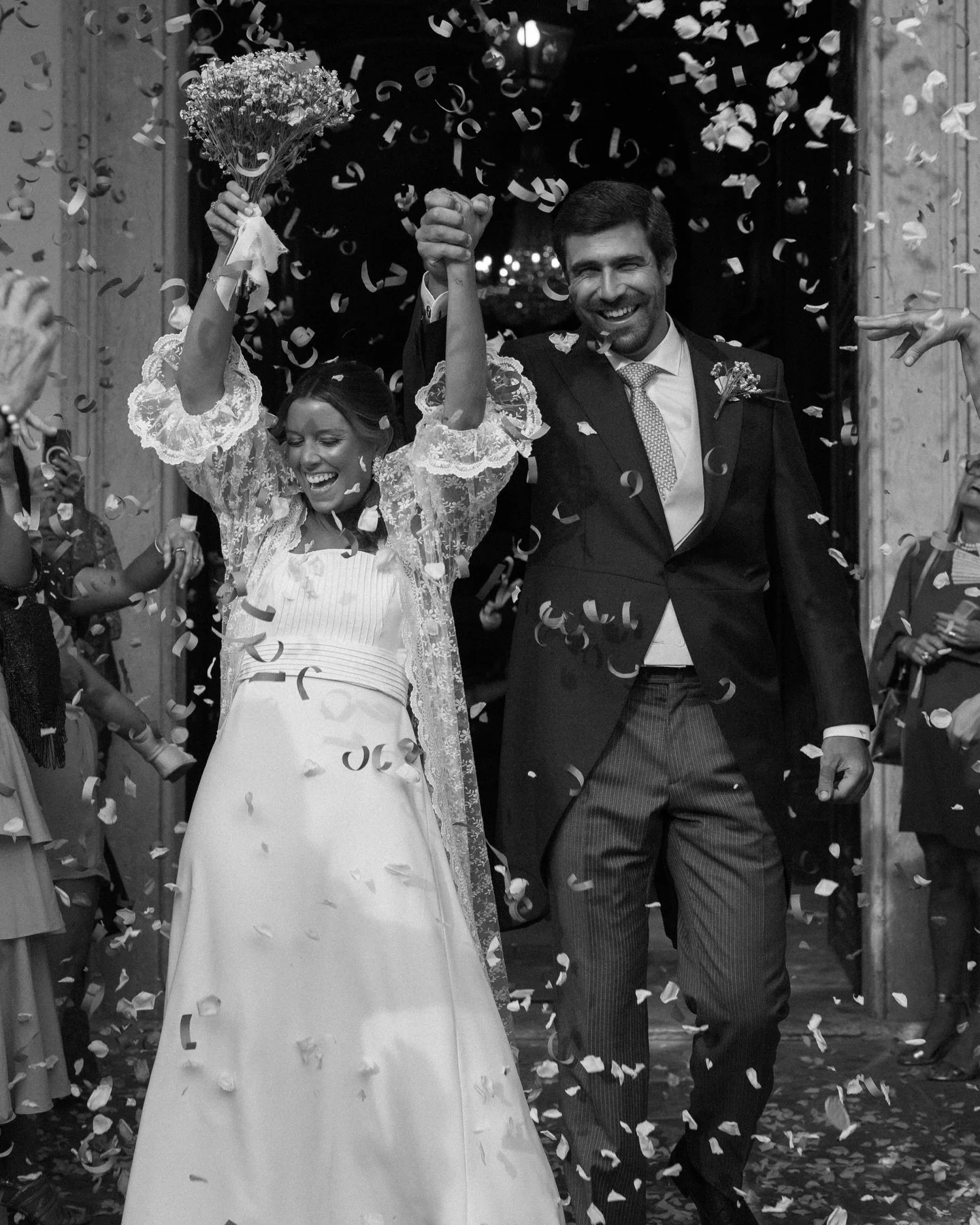 Carlota &amp; Jo&atilde;o 🥂

Shot with @niacarvalho 
Video @lsm.weddings 
Venue @quintadosplatanoseventos 

#lisbonweddingphotographer #portugalweddingphotographer #quintadosplatanos #alenquer #alenquerwedding