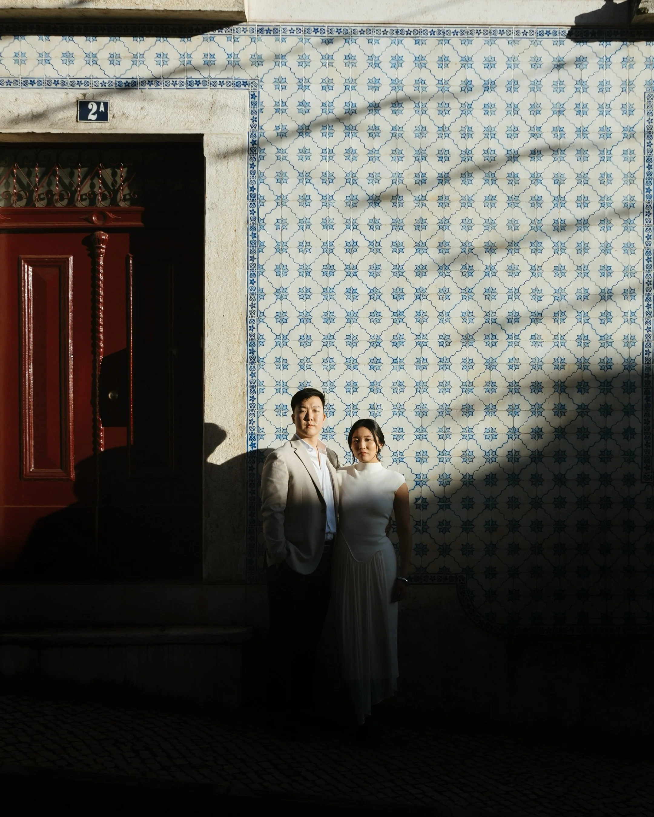 When the light hits, you gotta take it. Can&rsquo;t wait to photograph their wedding!

#lisbon #lisbonphotographer #lisbonweddingphotographer #lisbonphotoshoot #engagementphotographer