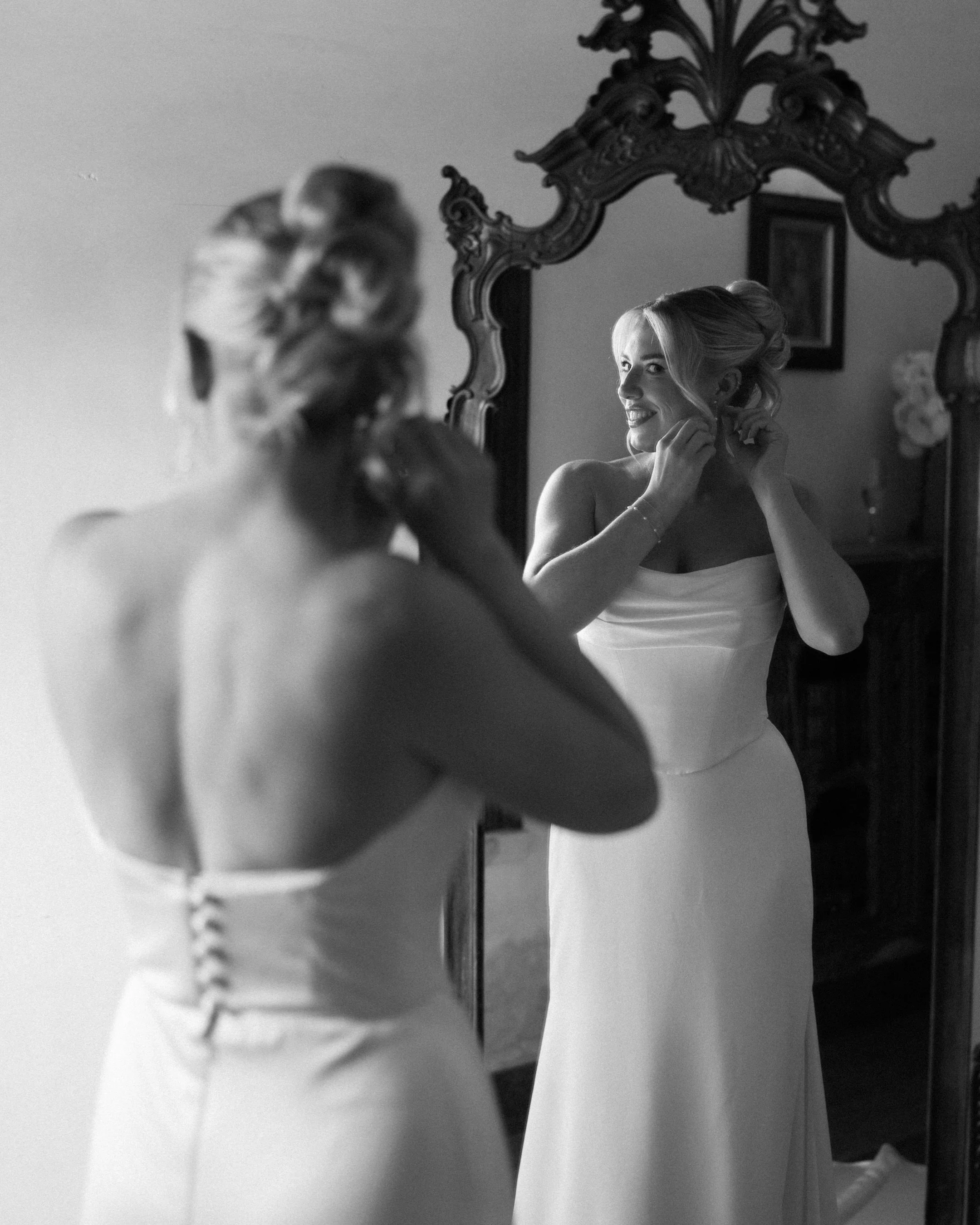 What an epic day at @solardepancas 
Solo shooting

Venue @solardepancas 
Wedding planner @rconcept_weddings 
Videographer @nsfilmsweddings 
Make up and hair @lauralucaz.makeup 
Dj @palco_narrativo @thedjohnz 
Catering @pateovelhopv 
Celebrant @celebr
