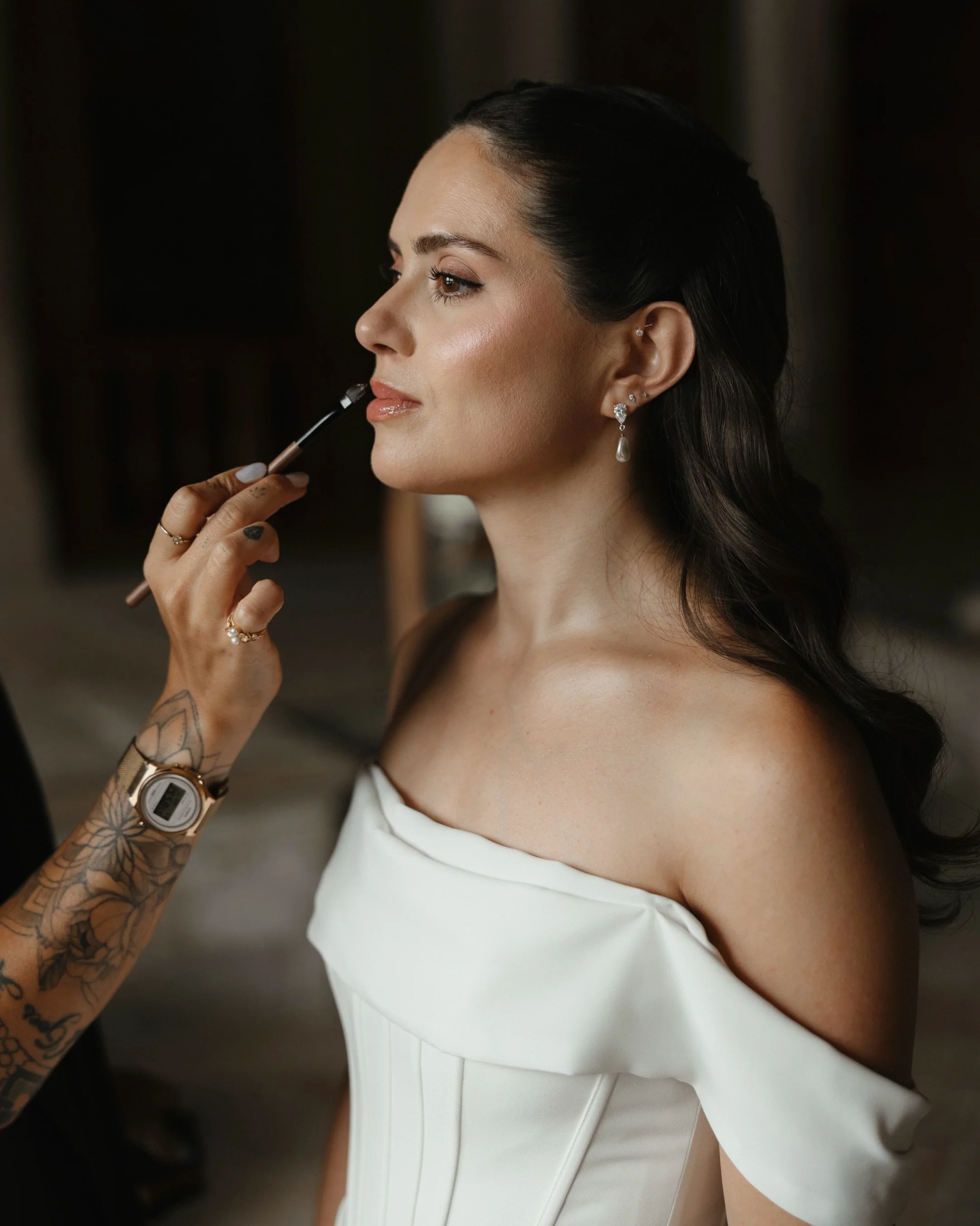 Ally &amp; Louis at Quinta Valle do Riacho 🥂

Shot with @danii_photography 
Venue @quintavalleriacho 
MUA @lauralucaz.makeup 
Dj @djnunocastellaevents 
Hair @hairstyledbyjoana 

#lisbonwedding #valledoriacho #lisbonphotographer #lisbonweddingphotogr
