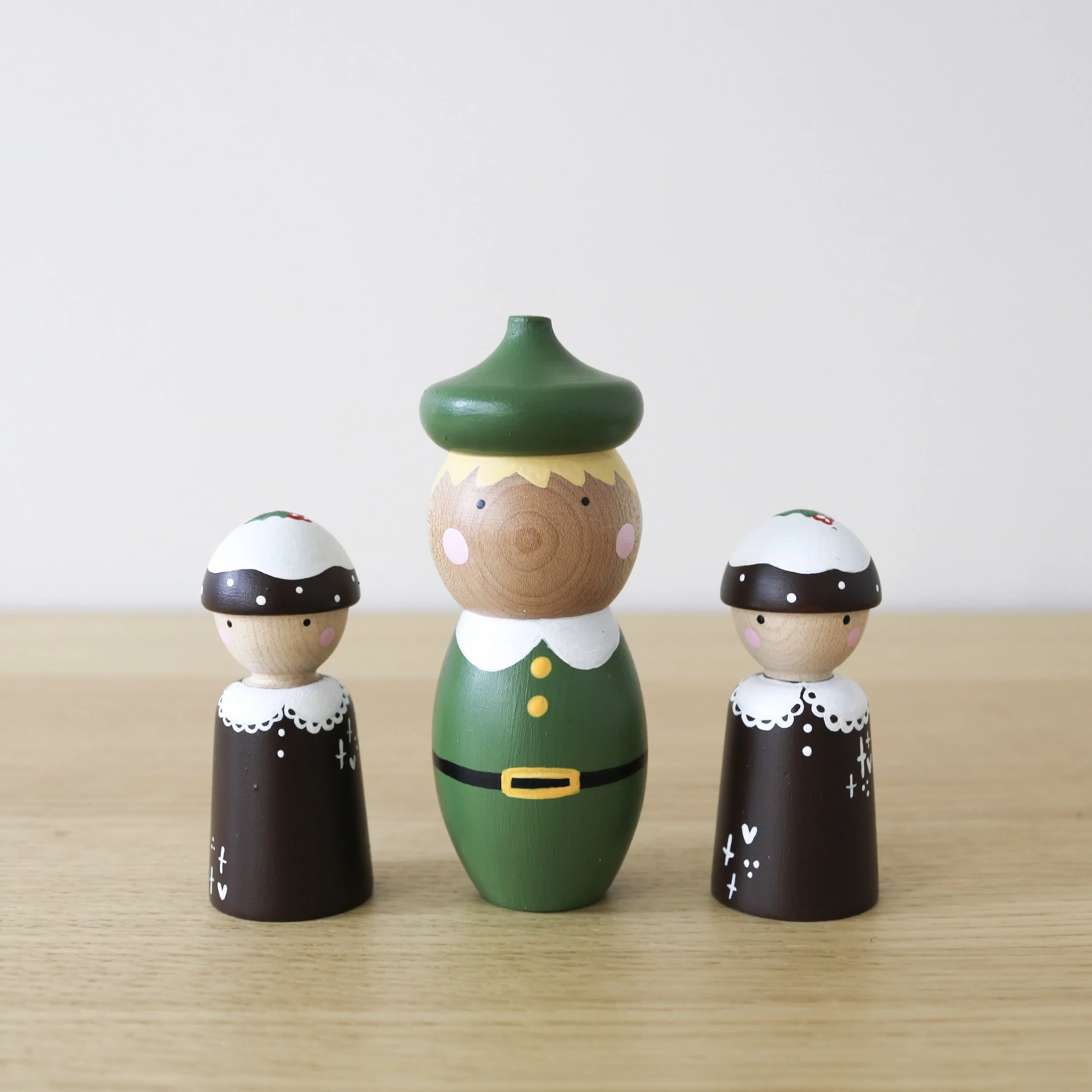 Island Peg Dolls Buddy the Elf and Elves (3 pcs.)