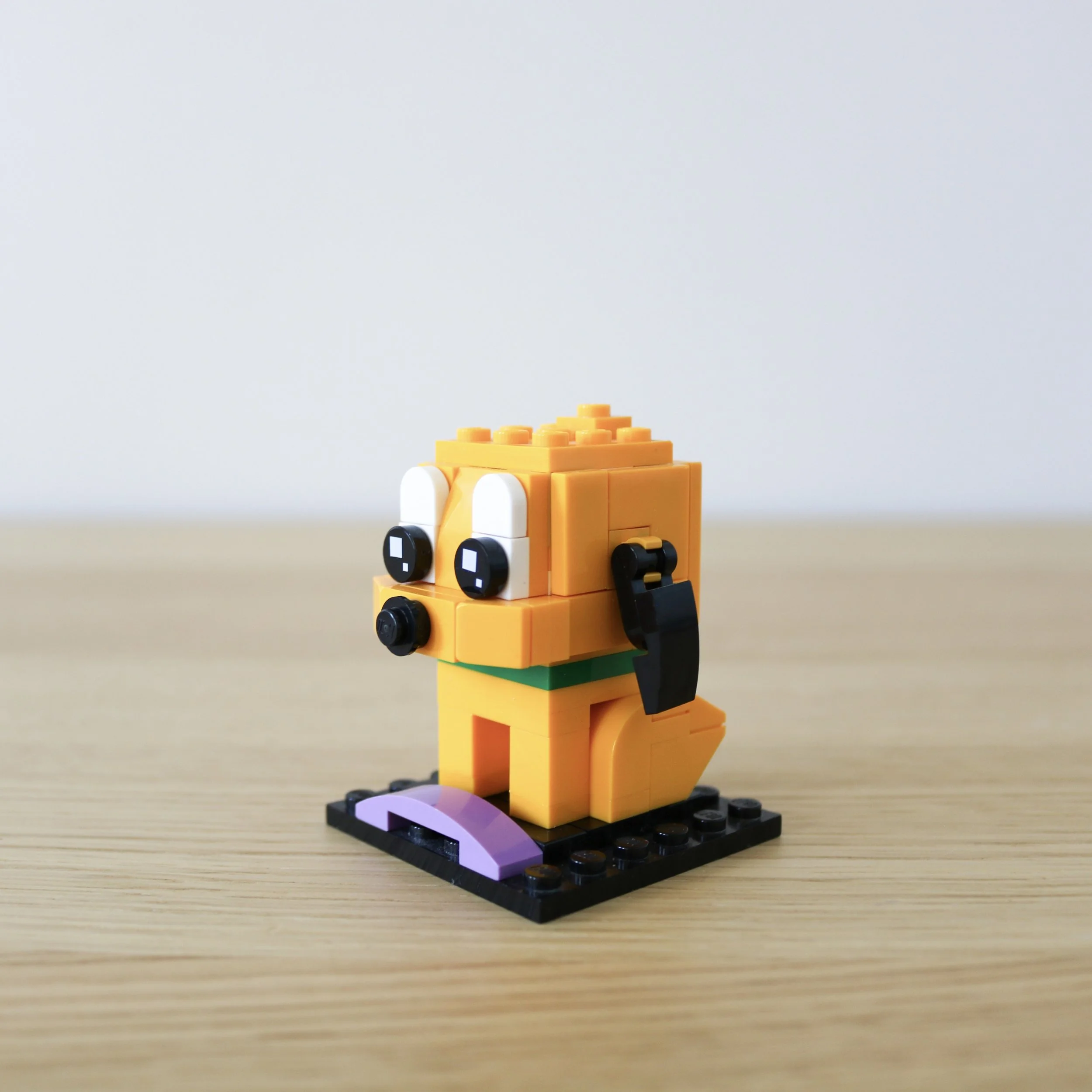 LEGO Pluto BrickHeadz
