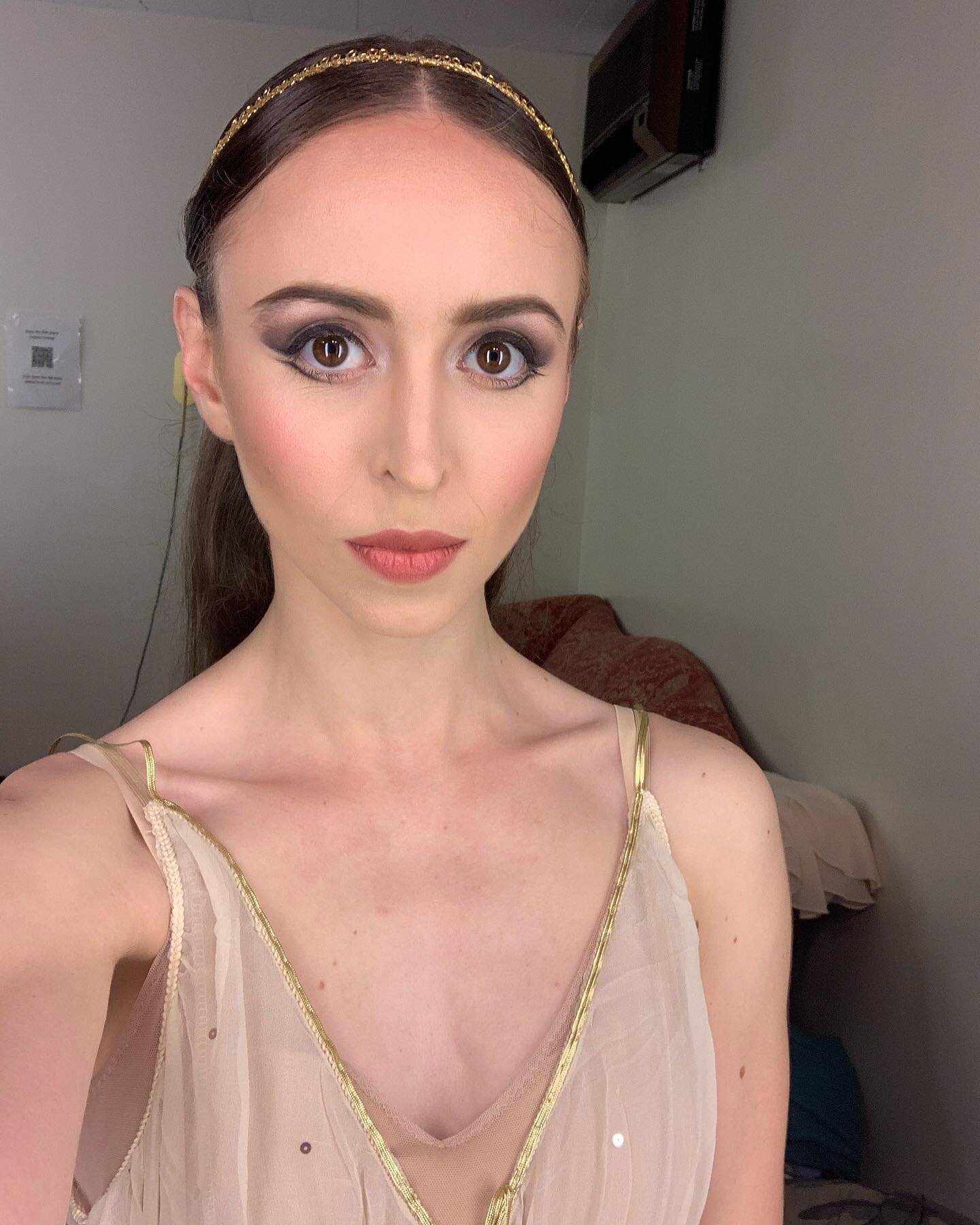 Memories from a week ago 💭 
#swanlake #debut