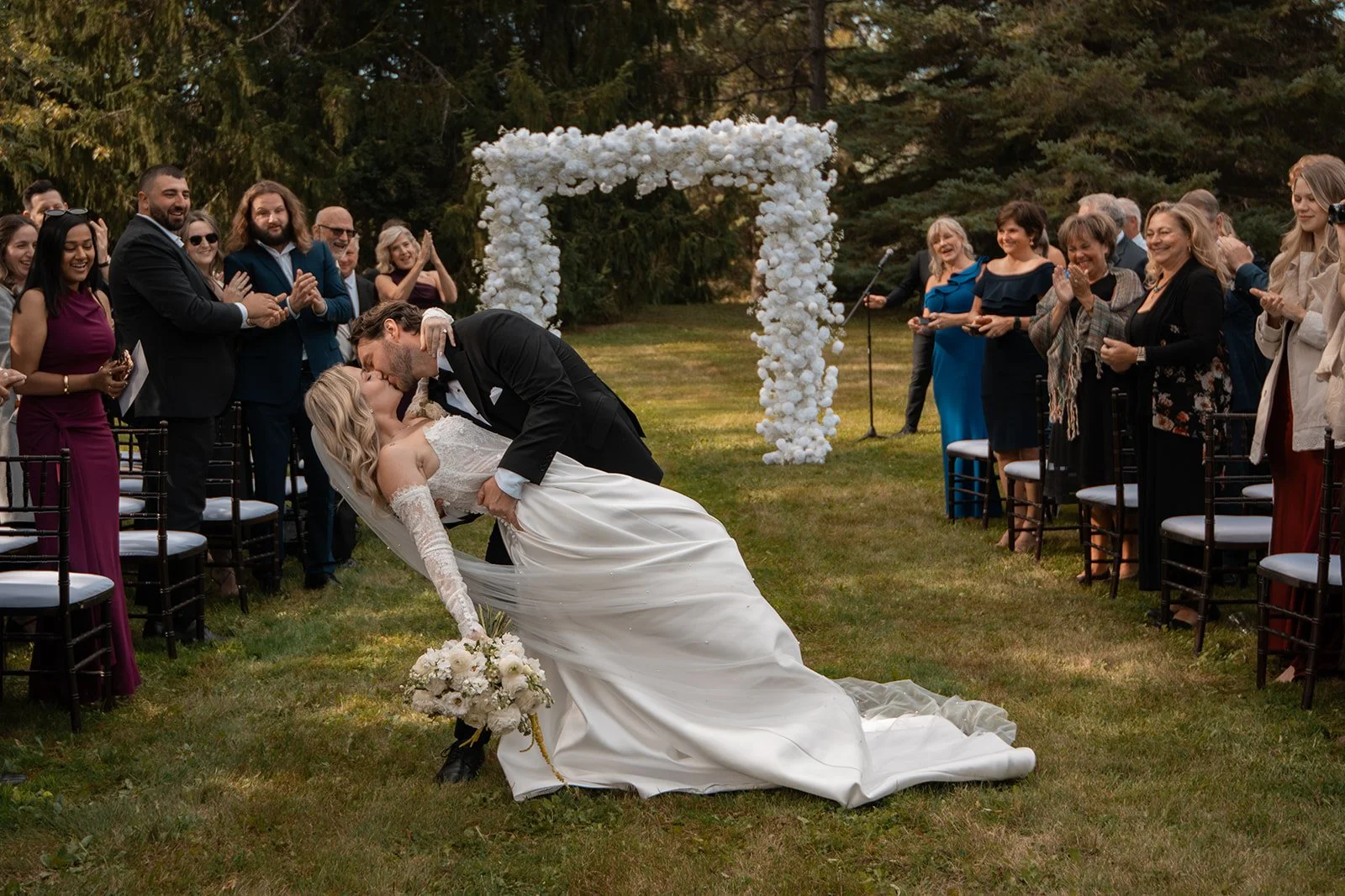 How to Choose Your Perfect Wedding Photographer