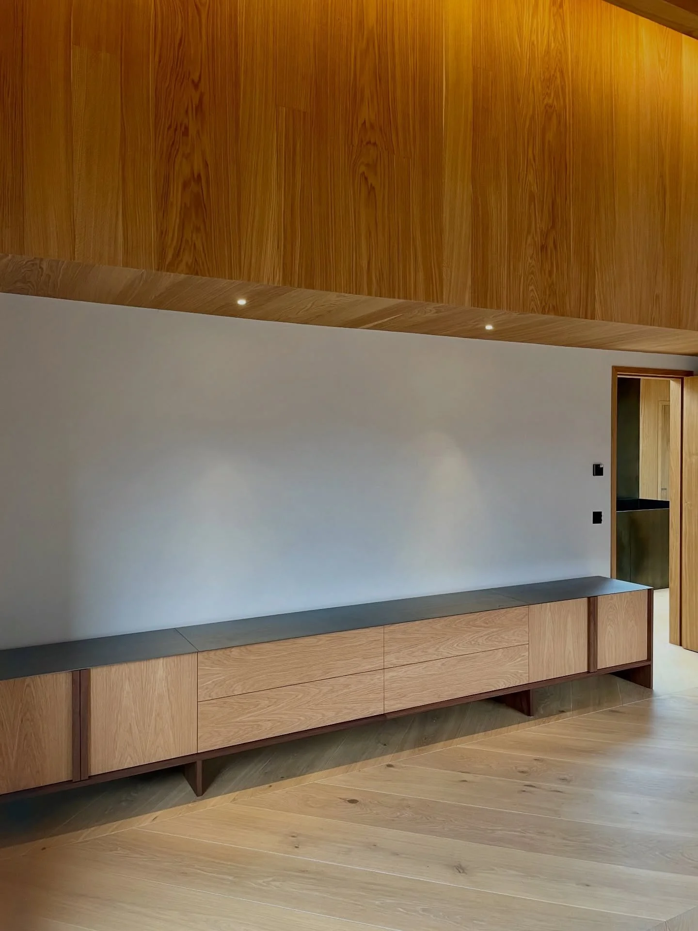 Designed in collaboration with our lovely clients in Henley-on-Thames, this sideboard is piece number four for their stunning self-designed new build.

Automotive designers by trade, their attention to detail is second to none&mdash;and we&rsquo;ve b