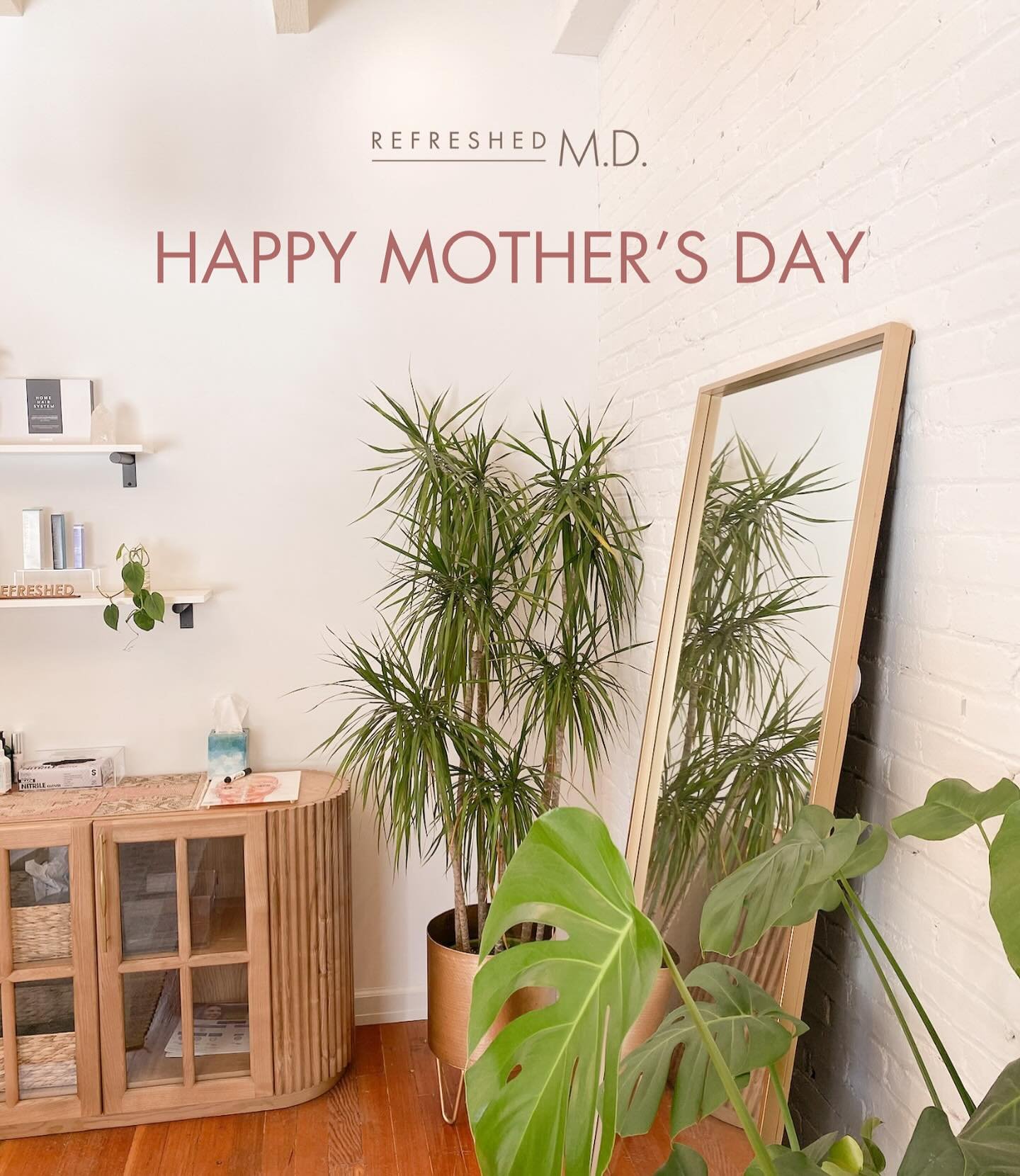 Happy Mother&rsquo;s Day to all of the amazing Moms! 💗 we appreciate you✨

#refreshedmd #mothersday #celebratingmoms