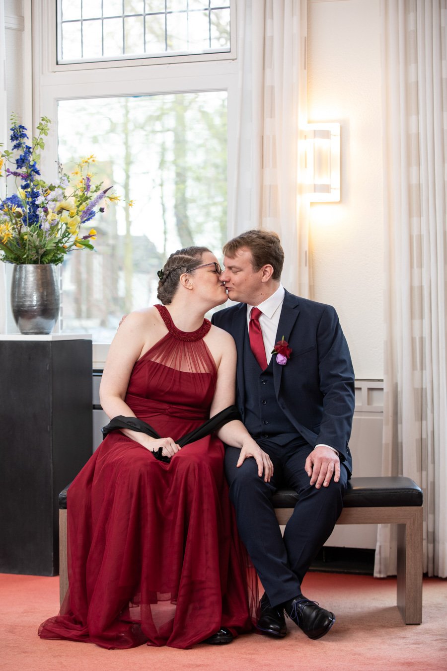 trouwjurk-bordeaux-rood.jpg