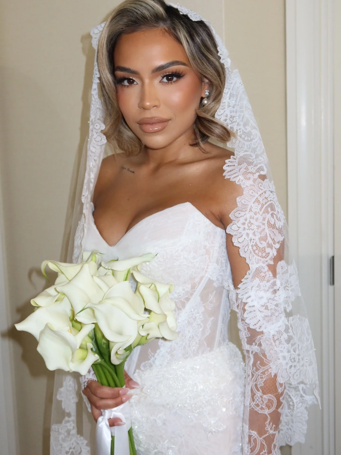 There’s was something so special about glamming you on your big day!! π π₯°  Thank you for your full trust it was such a meaningful moment to share with you. @chanelvaldezmakeup Watching you step into your wedding dress as the woman you are and