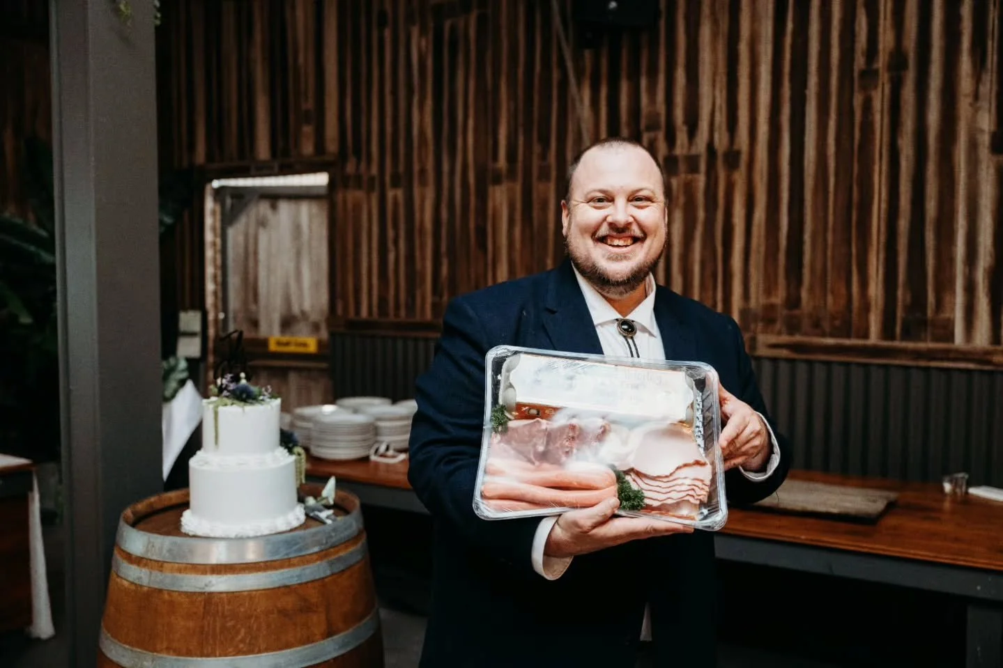 Some wedding guests leave with a bouquet.... elite weddings send their guests home with a meat tray 🫶 Do your day, your way like these legends @jamescrouch_ @jaidecrouch 
📷 @jpcreativephotoandfilm ❤️