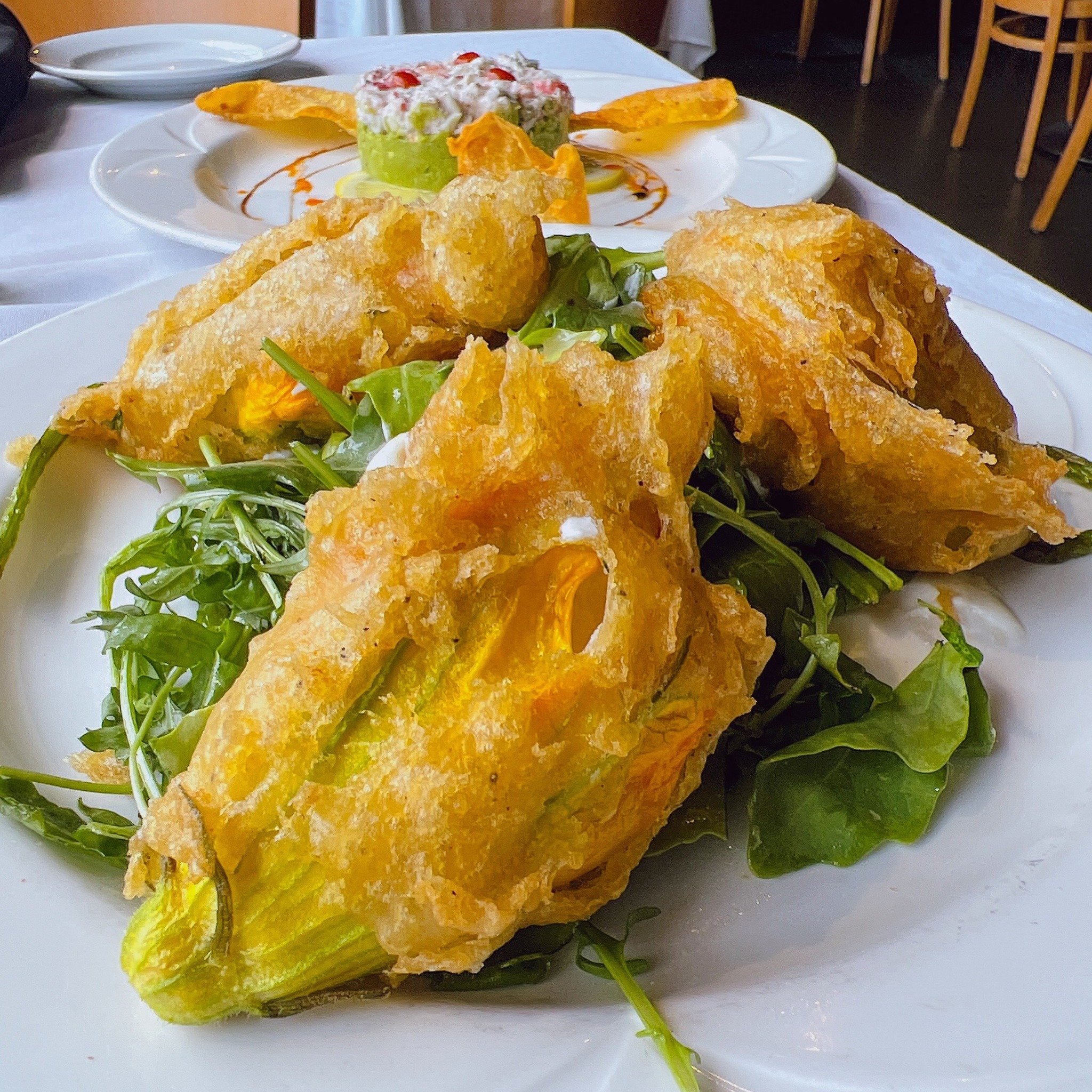YOU KNOW WHAT THEY SAY!

April showers&hellip; bring May ZUCCHINI FLOWERS 🌸 

Stuffed with goat cheese, ricotta &amp; bacon&hellip; these lil guys are the perfect pre-game to an epic dinner

#njfoodie #foodie #foooodieee #njfood #foodies #njrestaura