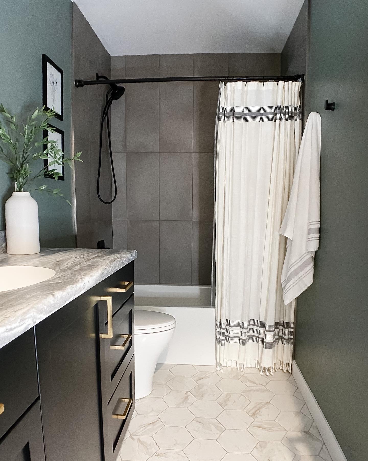 How to Update Your Builder Grade Bathroom