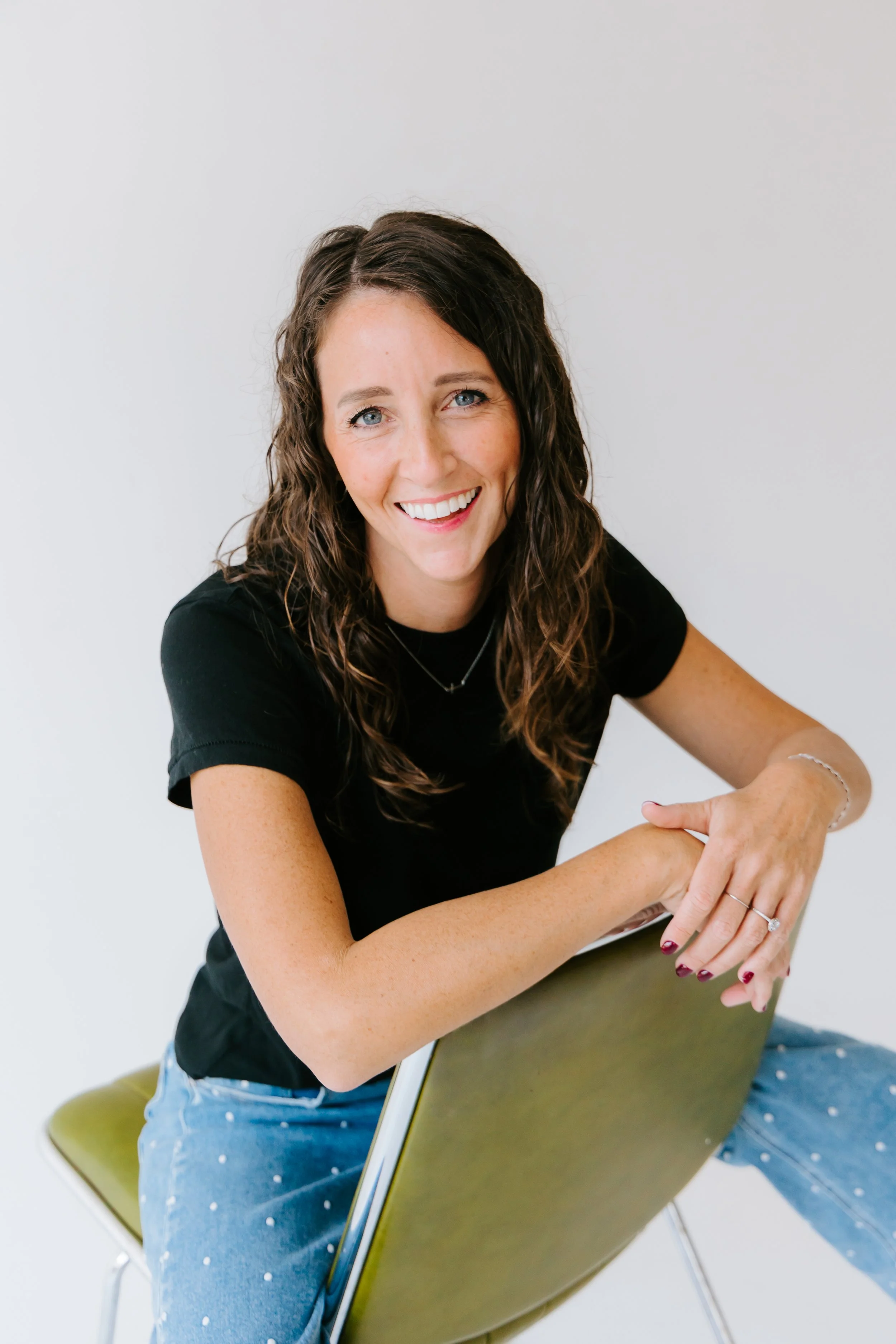 Chelsea Veurink Interior Design headshot.