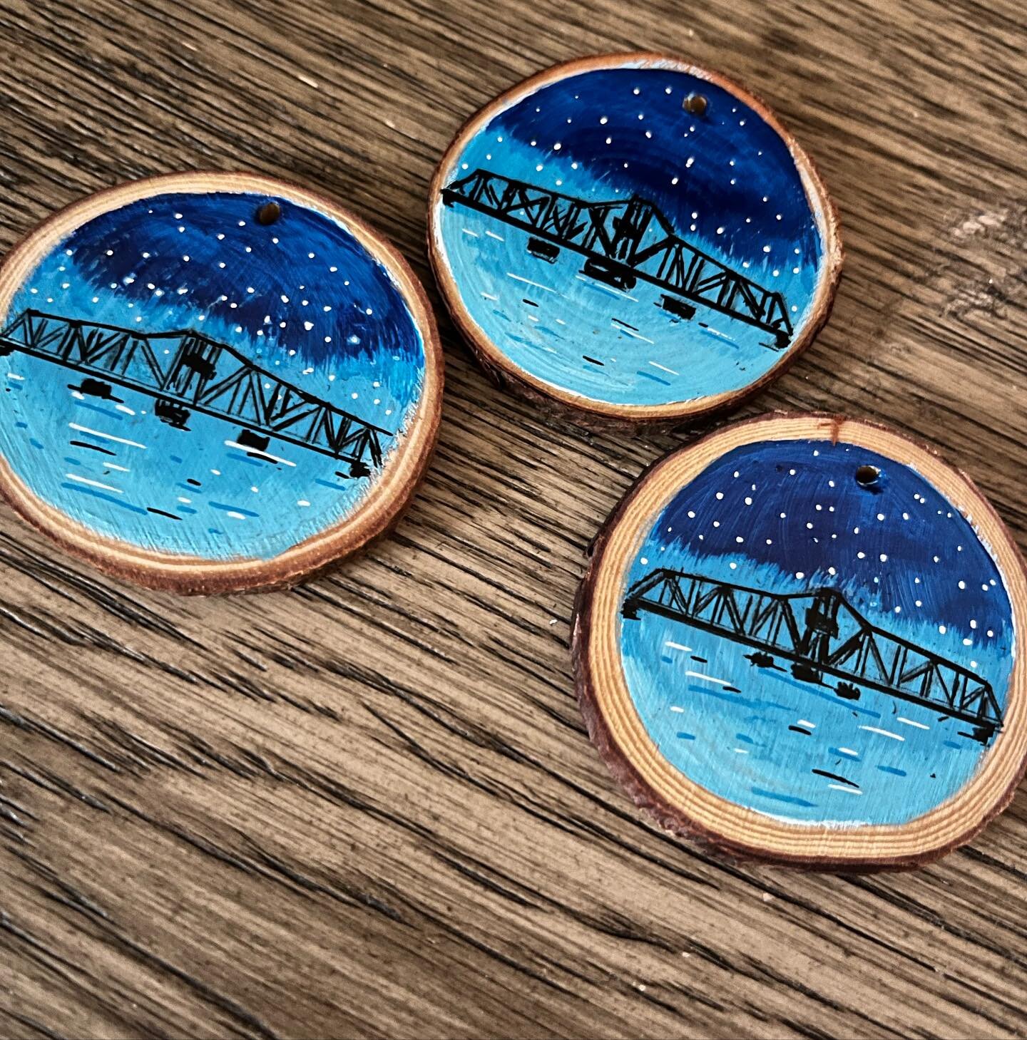 A few more little decorations made by request. I had a request to do an ornament of the bridge so I did but when they came to the market they were sold already! So made a few more. Dropped off one, 2 more available if anyone wants to purchase one, th