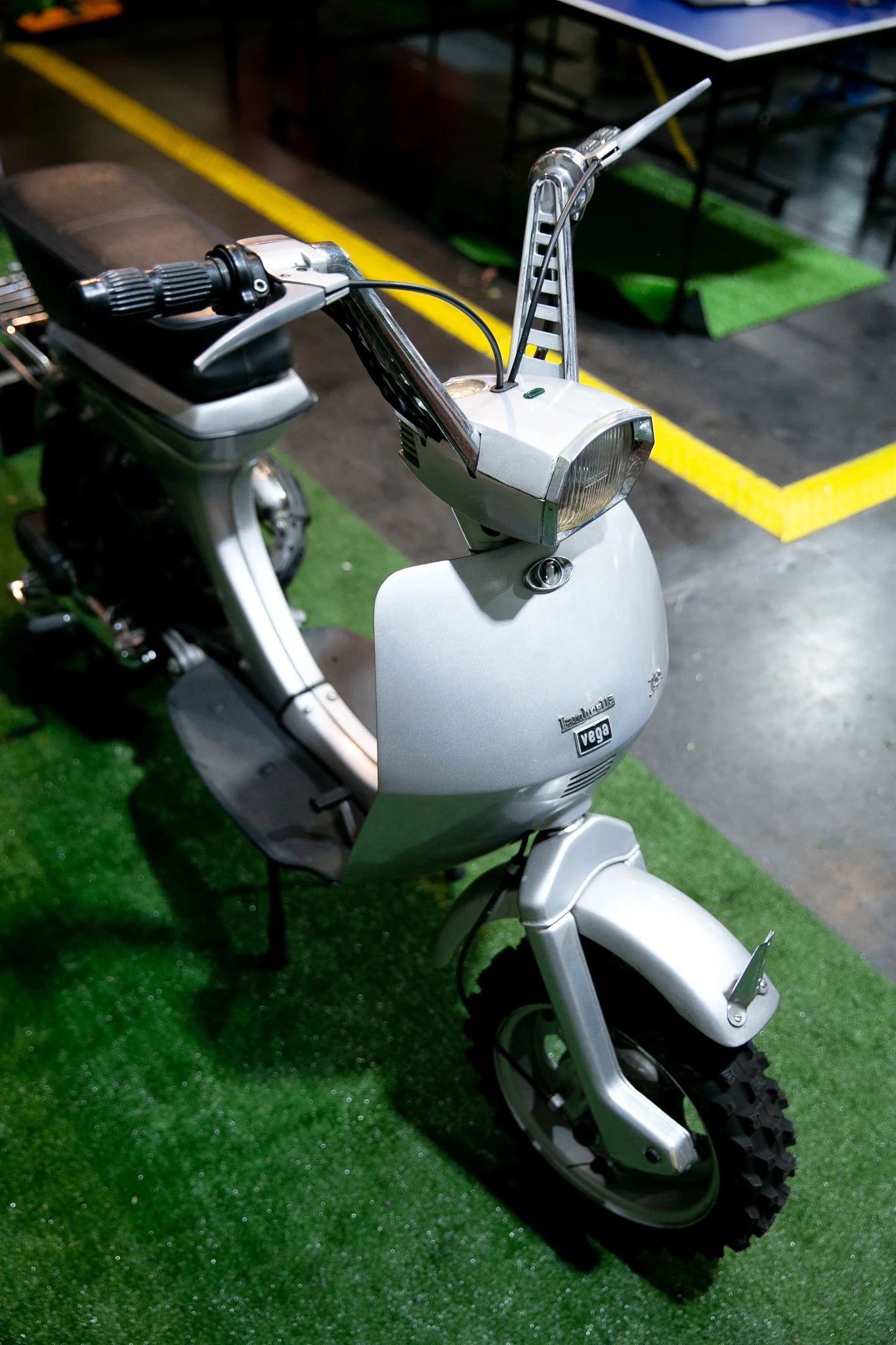 SC_VEGA_DETAILS_WEB-2 - Scooter Meccanica.jpg