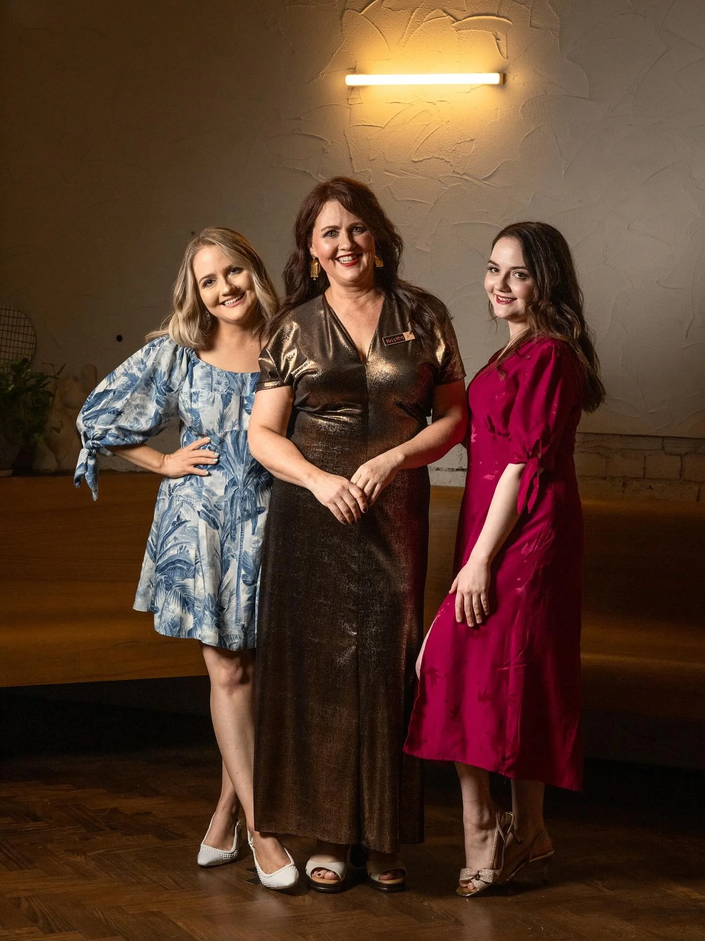 What a night! Thanks @melbournefrocktails for the most exciting sewing event of the year! A huge thanks to all the organisers and sponsors! 

We saw old friends and made new friends, chatted, stroked each others fabric, shared patterns and admired ev