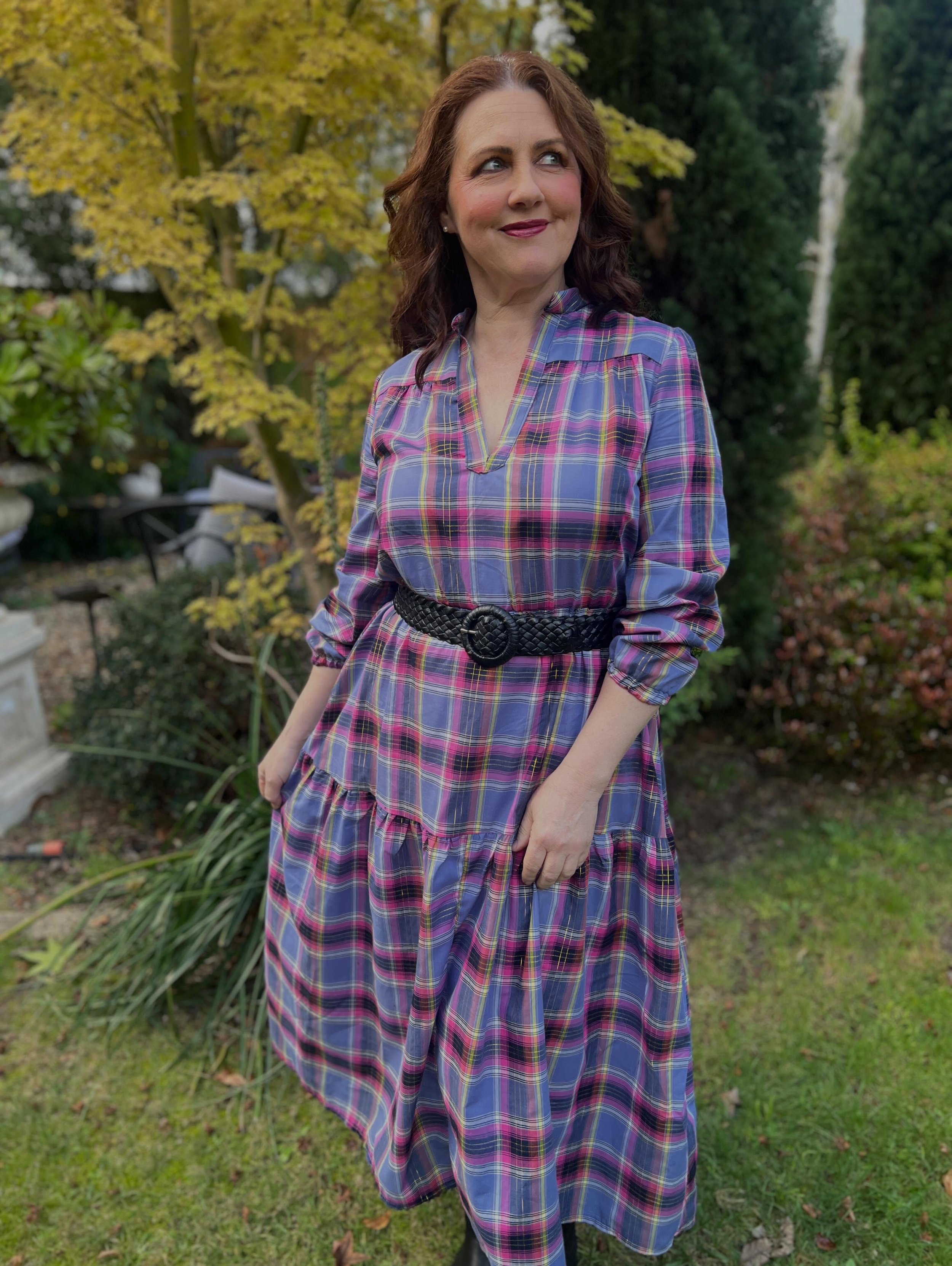 Our @dahliasewciety May bespoke box was Destination UK - "Carnaby Street"

We felt that this fabric gave us Vivienne Westwood vibes and although it screamed Miller shirt I really wanted to try this new pattern.

It's the @fridaypatterncompa
