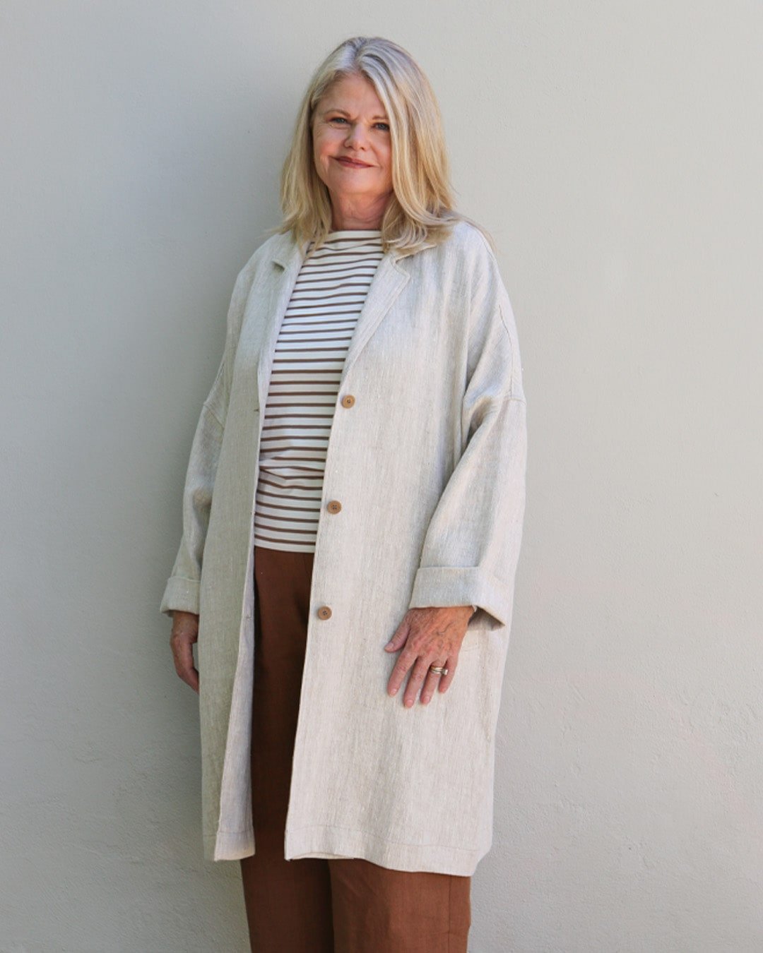 lisbon_jacket_linen_0009_1080x1350-min.jpg