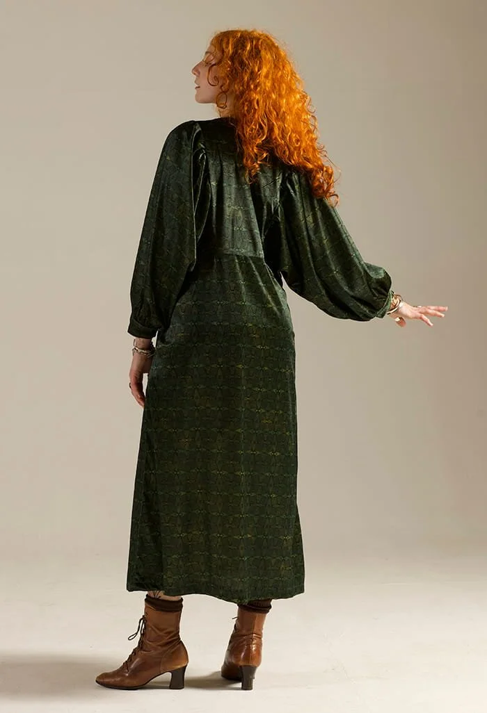 OTUS velvet back cropped.jpg