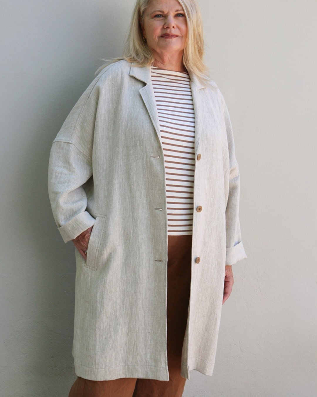 lisbon_jacket_linen_0006_1080x1350-min.jpg