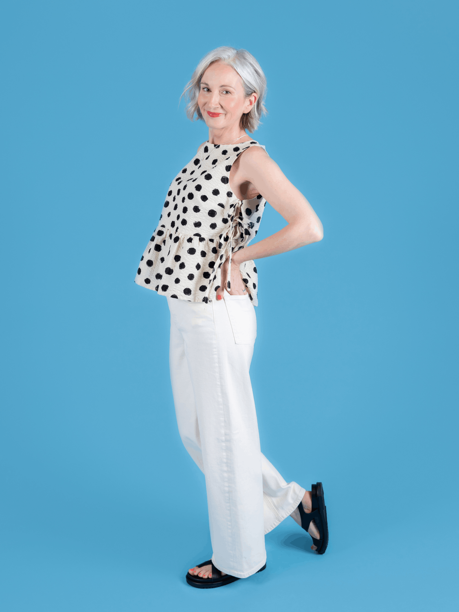 leah-top-dress-sewing-pattern-tilly-and-the-buttons-5.png
