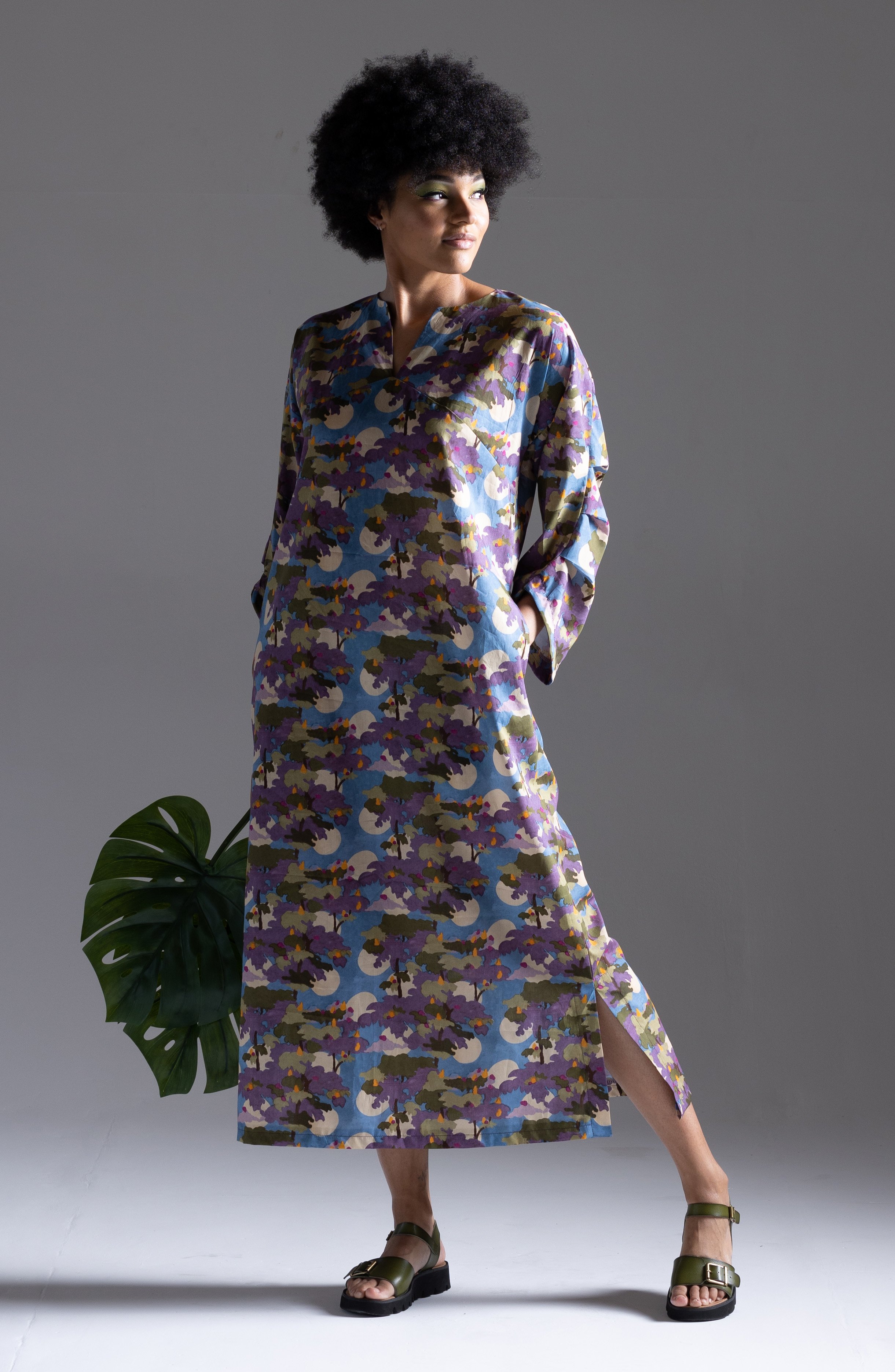camomile kaftan 1.jpg