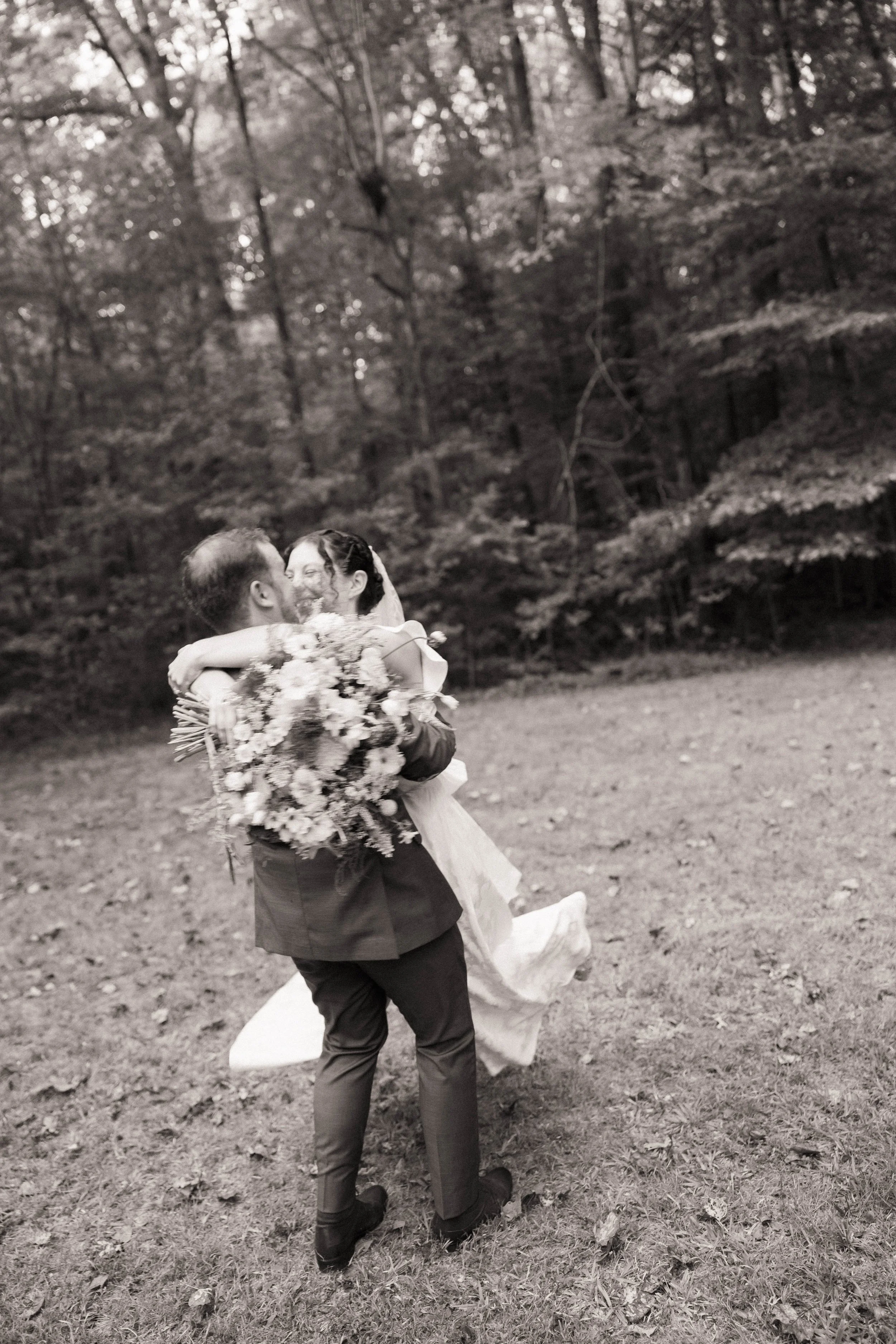 Wright Bride & Groom _ Piper Anne Photo -3076.jpg