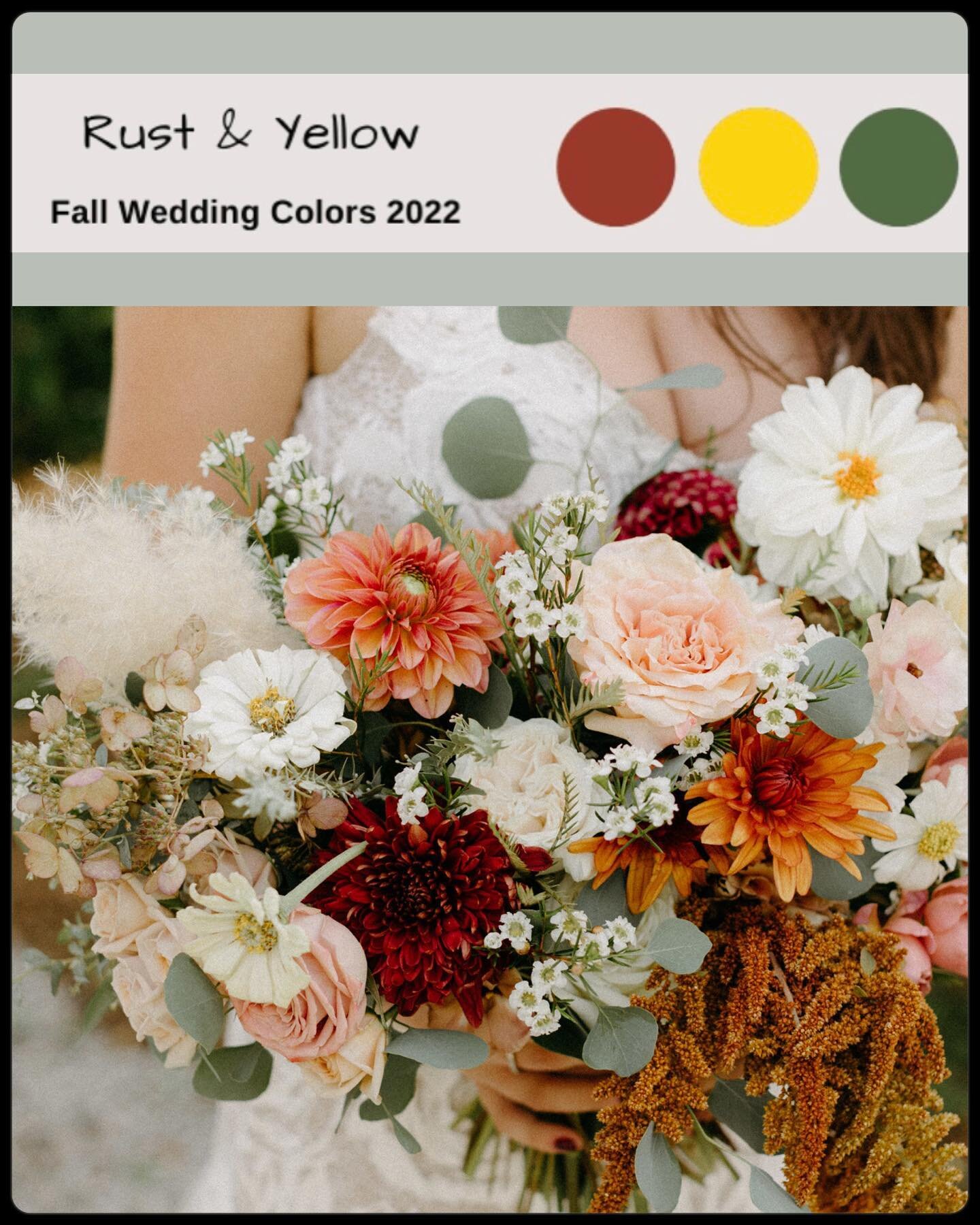 With Labor Day weekend upon us, we have fall weddings to plan! Trending colors for fall 2022: rust and yellow! 

The touches of rust in this L&amp;O bride&rsquo;s bouquet was stunning, and she was clearly well ahead of the trend!

Venue: @lavenderand