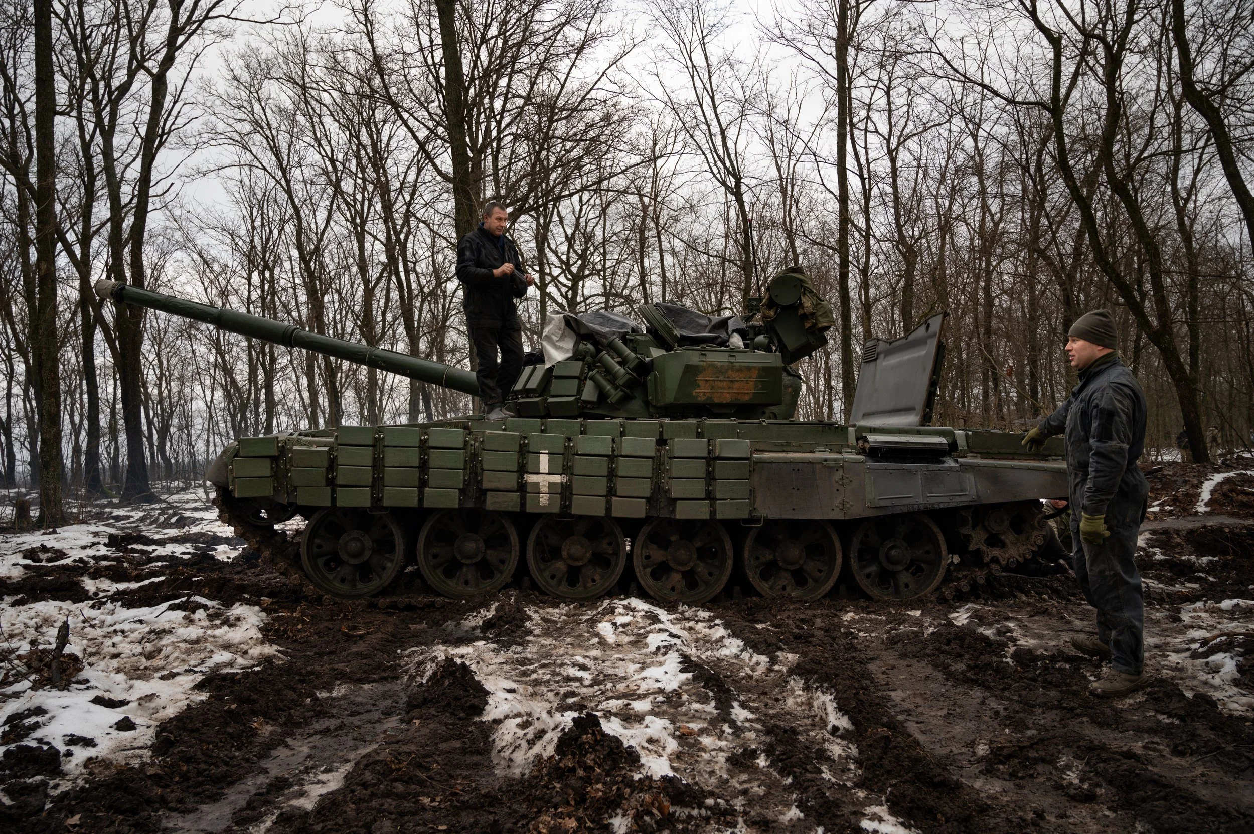 Benjamin-Mack-Jackson-War-In-Ukraine-Tank-Brigade.jpg