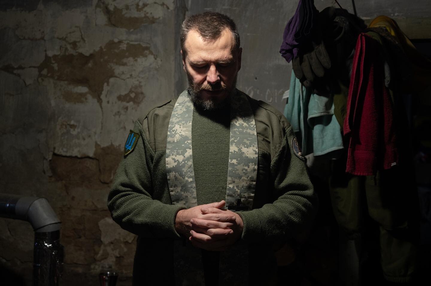 New Year&rsquo;s Eve in Ukraine: Oleg Myronenko, a Chaplain in the Ukrainian Armed Forces, leads New Year&rsquo;s Eve service for men of the 47th Mechanized Brigade in Donetsk Oblast, Ukraine, 31 December 2023. 

To me, this gathering was greater tha