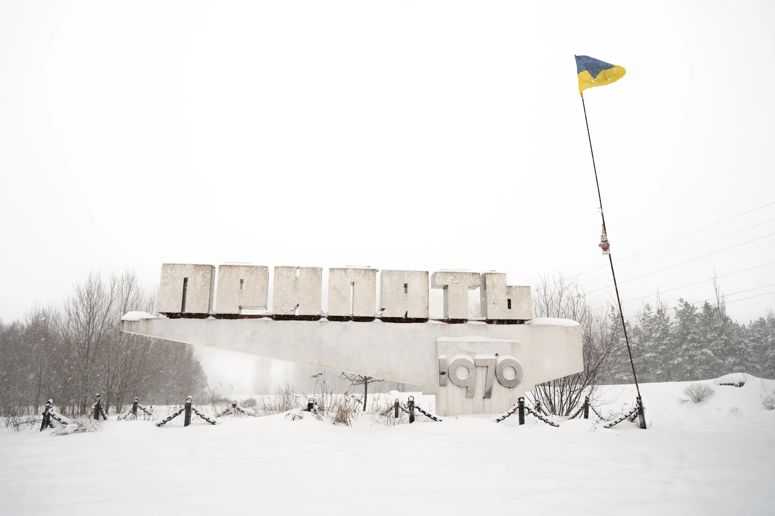 Benjamin-Mack-Jackson-Chornobyl-Exclusion-Zone-Prypiat-Signage-Ukraine.jpg