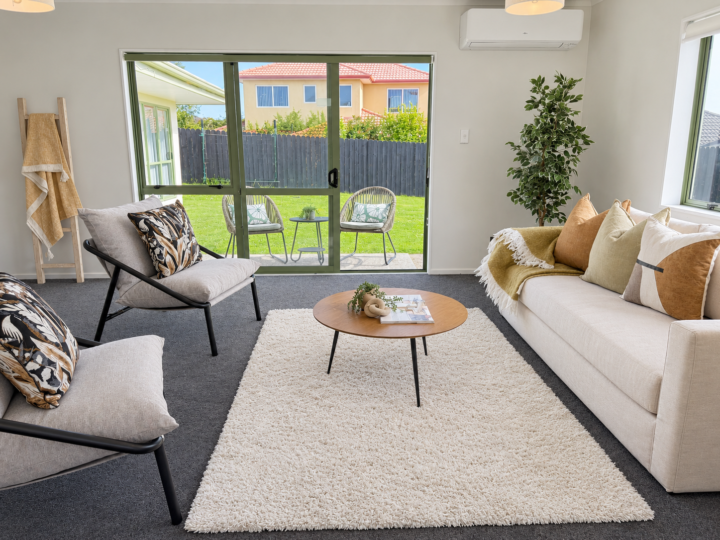 Bright+Scandinavian+Living+Room+Retreat.png