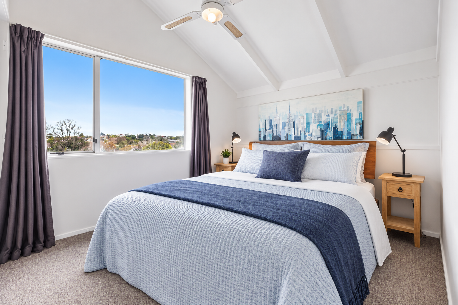 upstairs bedroom.png