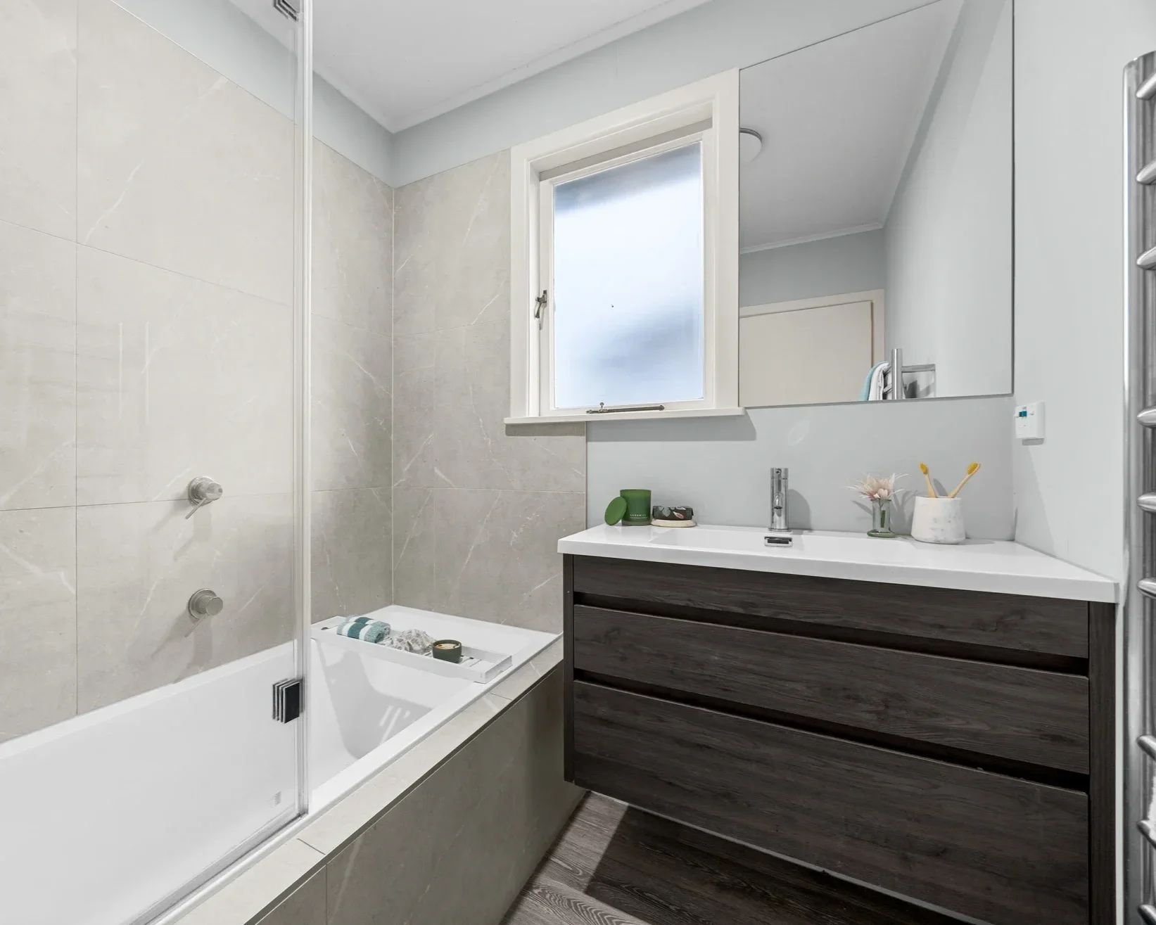 I'm Home Staging Lounge Area