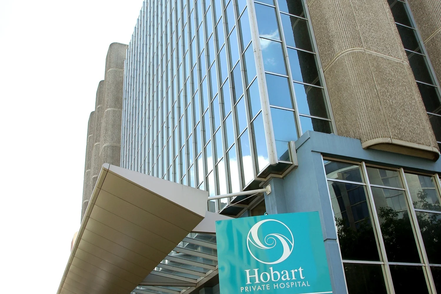 Hobart Knee Centre. Bulk Billing. Affordable Knee Surgery Tasmania