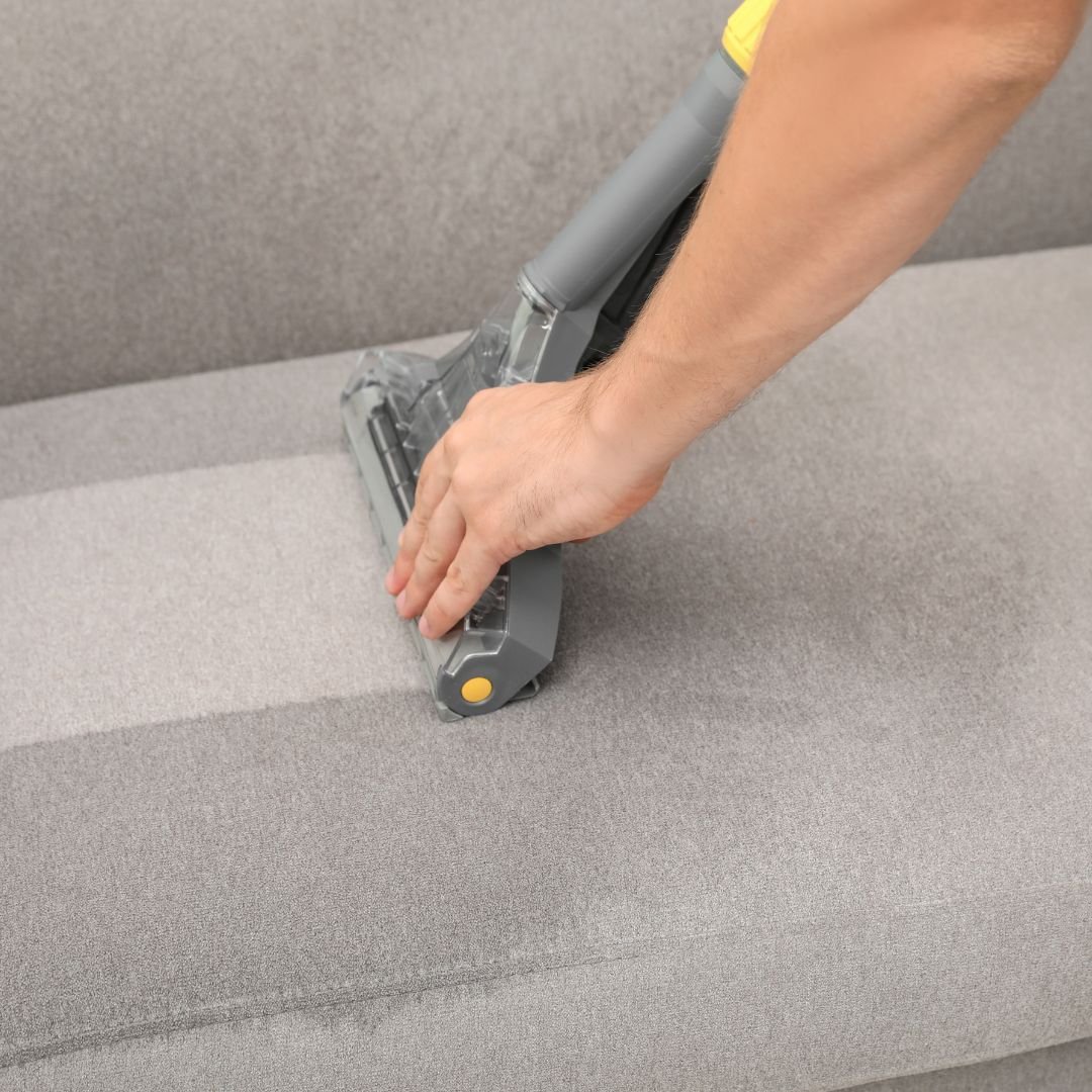 How to Maintain the New Look of Sofas in a Humid Climate?