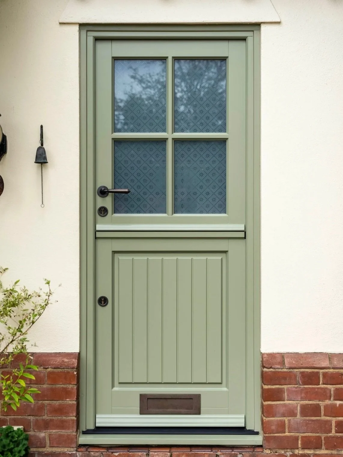 Sage green. Etched glazing. Aged bronze ironmongery. 

Our bespoke timber stable doors are made to last and designed to impress. Whether it&rsquo;s a period cottage or a rural retreat, we&rsquo;ll build something that&rsquo;s uniquely yours.

Get in 