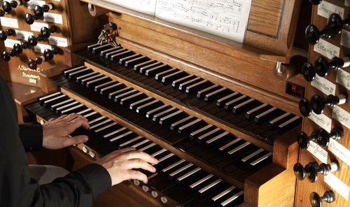 Louis Vierne: Messe solenelle für Chor und zwei Orgeln | Franz Liszt: Via crucis