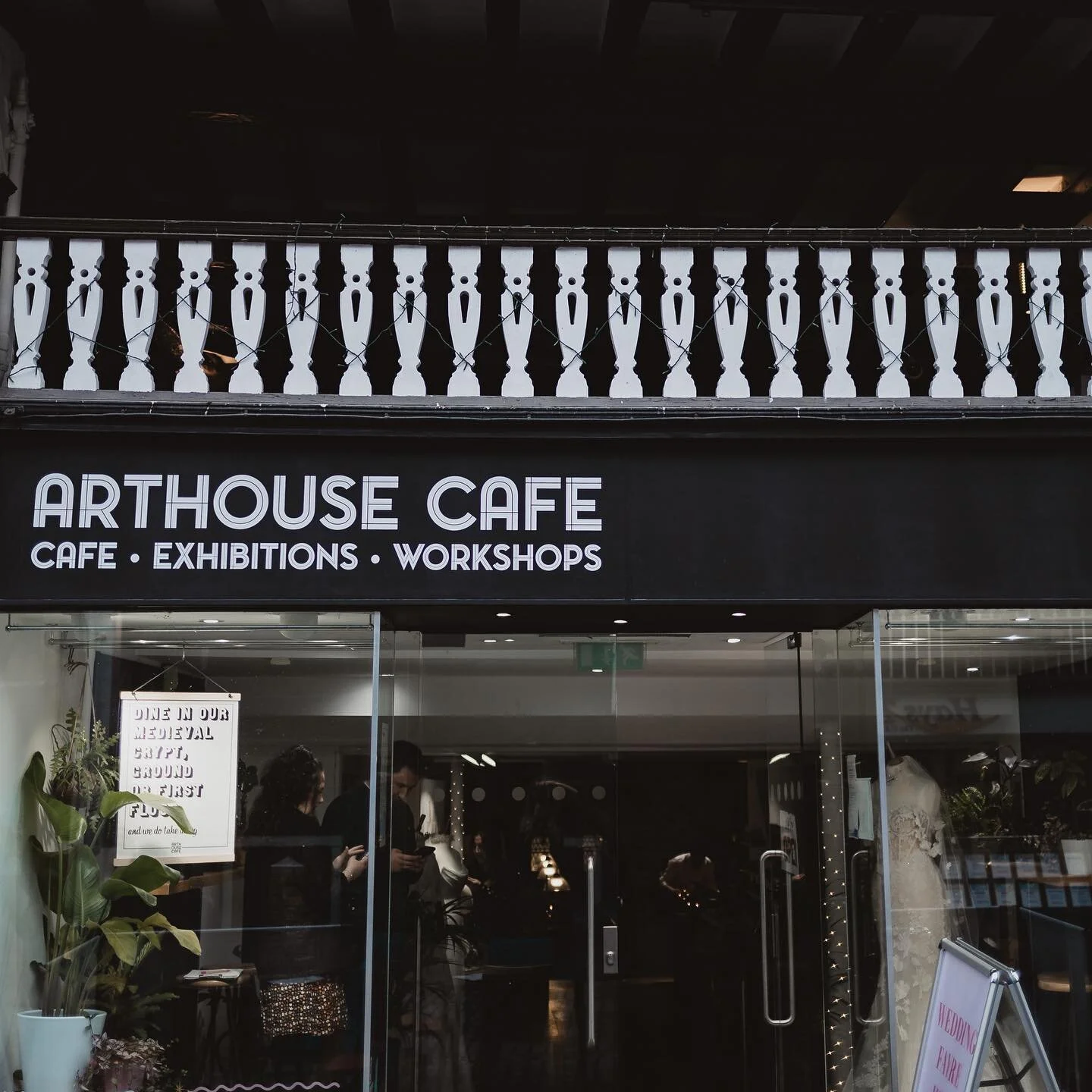 The Arthouse Kitchen • Coffee • Cocktails • Art
