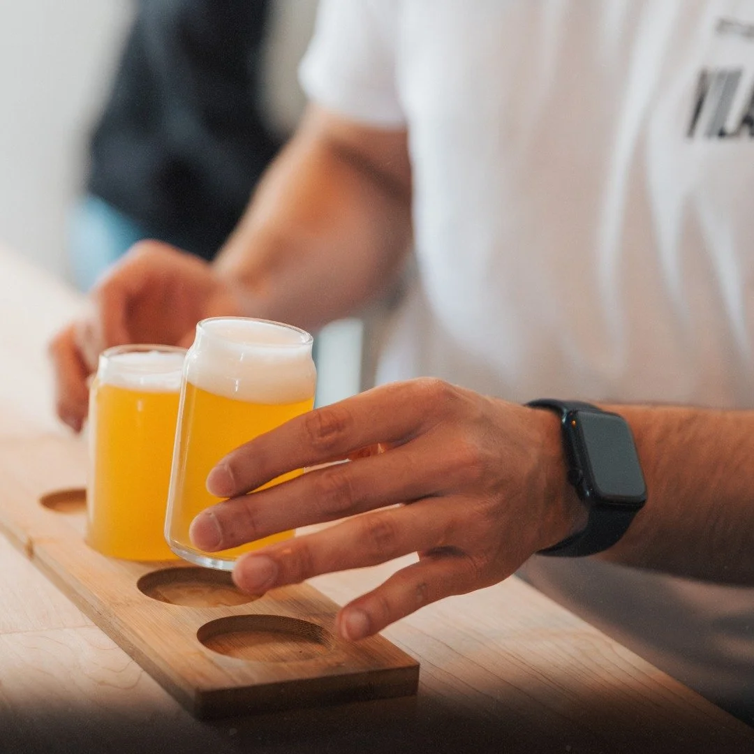 🌞Enfin une belle journ&eacute;e pas trop chaude!😎

Journ&eacute;e parfaite pour profiter du March&eacute; Champ&ecirc;tre du Village de North Hatley, de notre belle nouvelle TERRASSE au salon de d&eacute;gustation et d'une bonne BOUFFE au pub! 🍺🍔